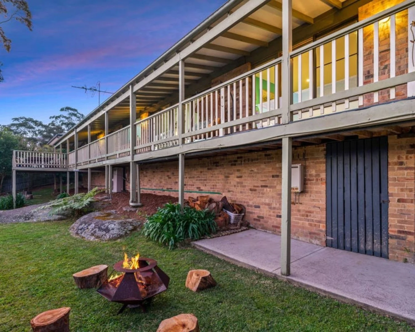 33 Bungoona Avenue, Elanora Heights NSW 2101