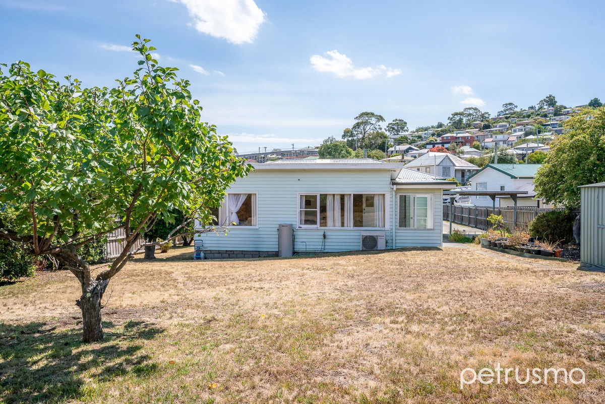Additional image 25 of 199 Derwent Avenue, Lindisfarne TAS 7015