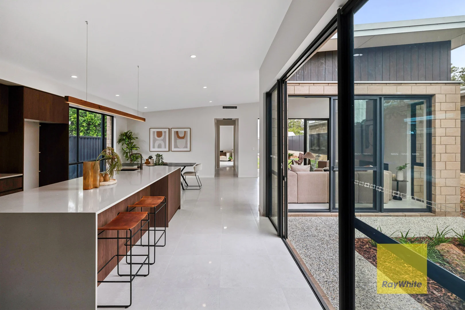 Additional image 5 of 13 Crestview Crescent, Kalamunda WA 6076