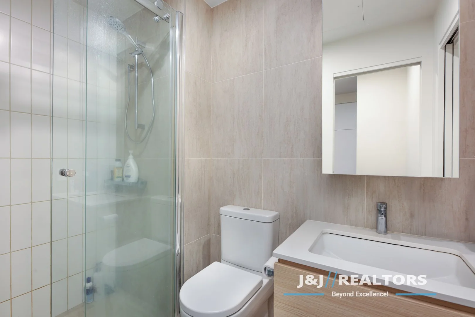 Additional image 6 of 3/8 Bond Street, Caulfield North VIC 3161