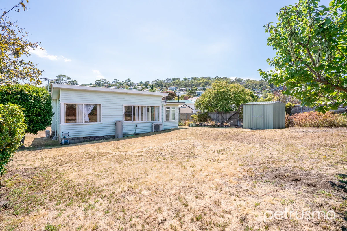 Additional image 28 of 199 Derwent Avenue, Lindisfarne TAS 7015