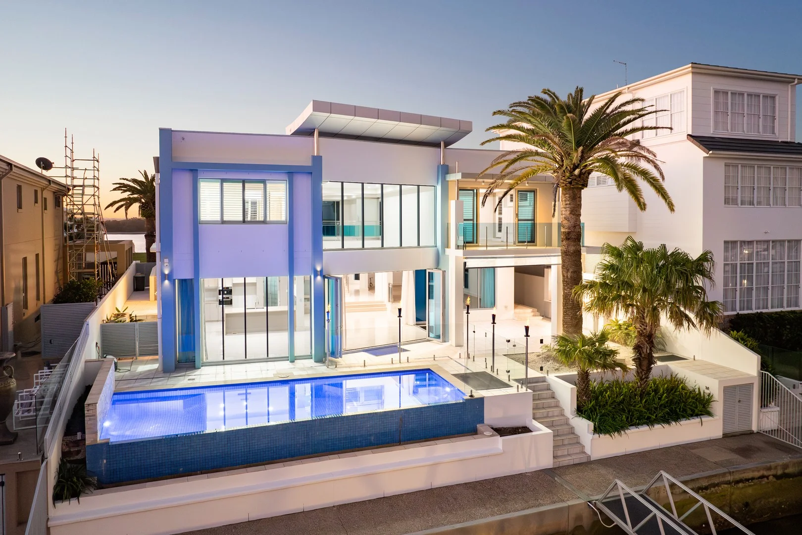 Additional image 2 of 20 Knightsbridge Parade West, Sovereign Islands QLD 4216