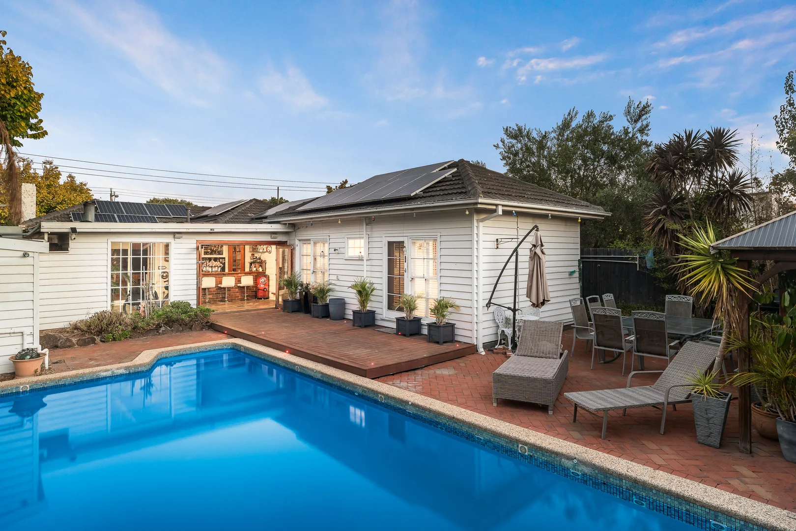 11 Cummins Road, Brighton East VIC 3187