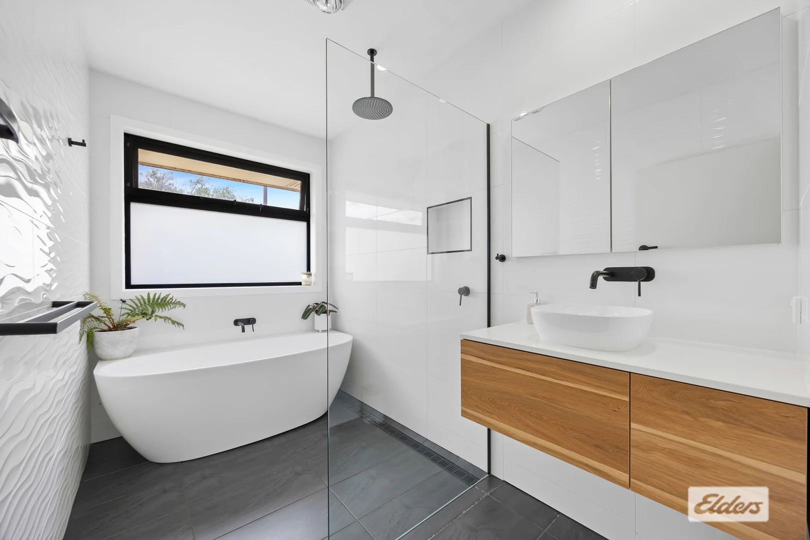 Additional image 20 of 12 Moonlight Street, Stawell VIC 3380