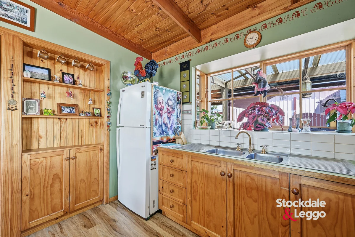 Additional image 10 of 5 Alwyn Court, Inverloch VIC 3996