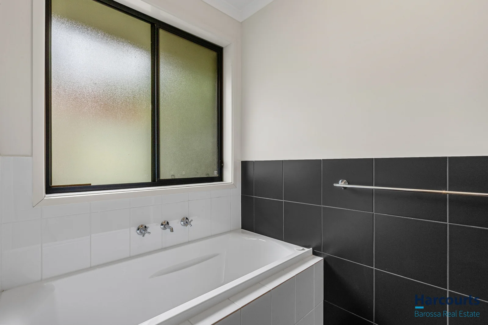 Additional image 7 of 1 Ebenezer Place, Gumeracha SA 5233