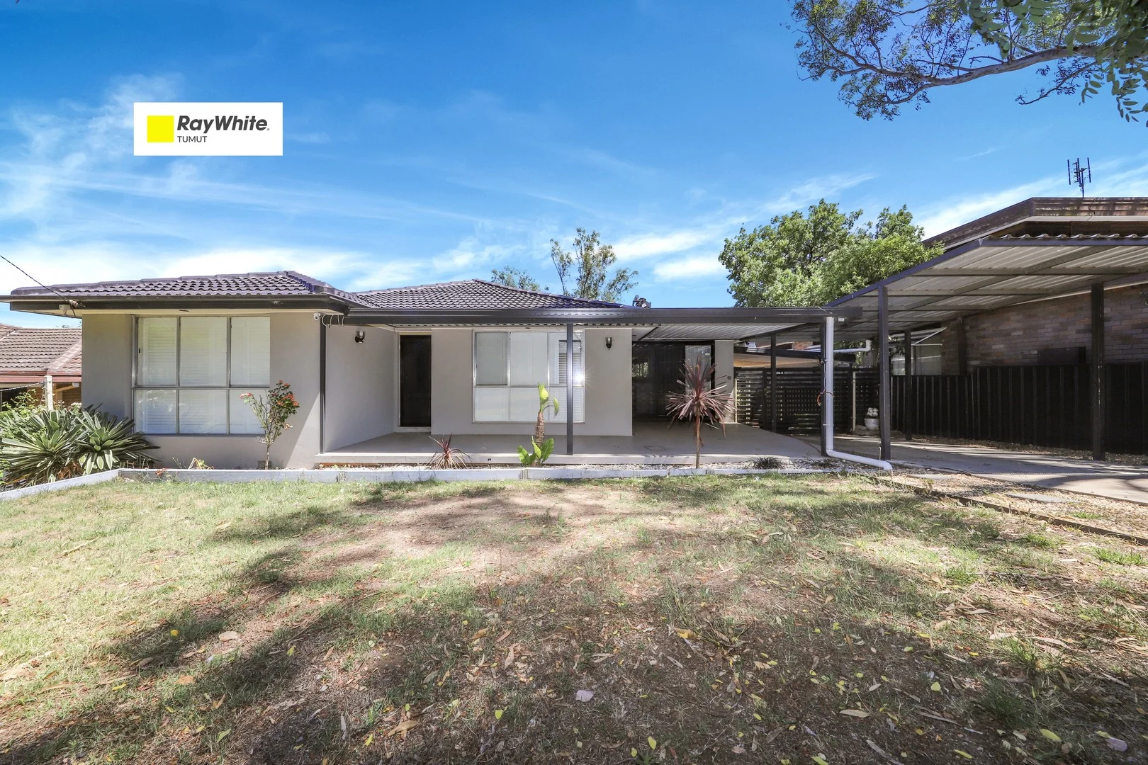 29 Quandong Avenue, Tumut NSW 2720
