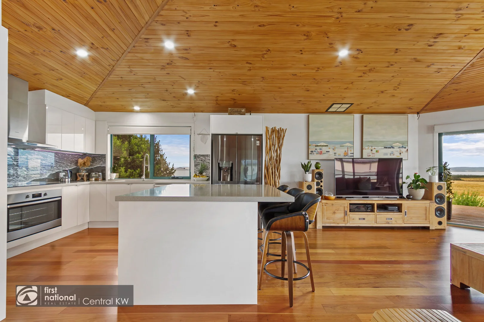 Additional image 13 of 225 Bay Rd, Jam Jerrup VIC 3984
