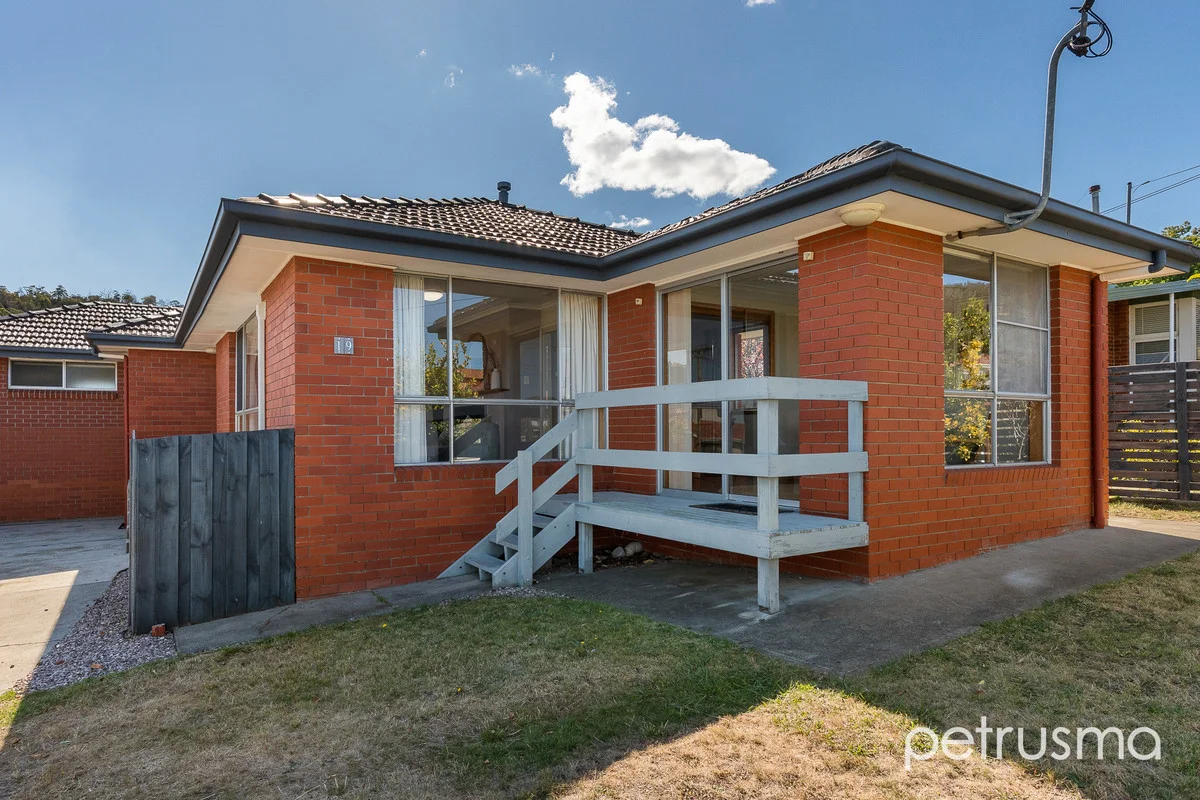19 Tollowie Street, Howrah TAS 7018