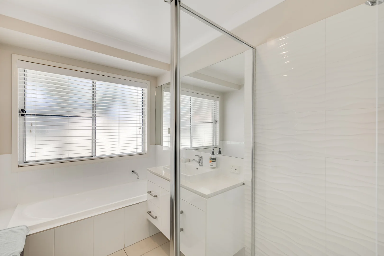 Additional image 10 of 2/57 Holberton Street, Rockville QLD 4350