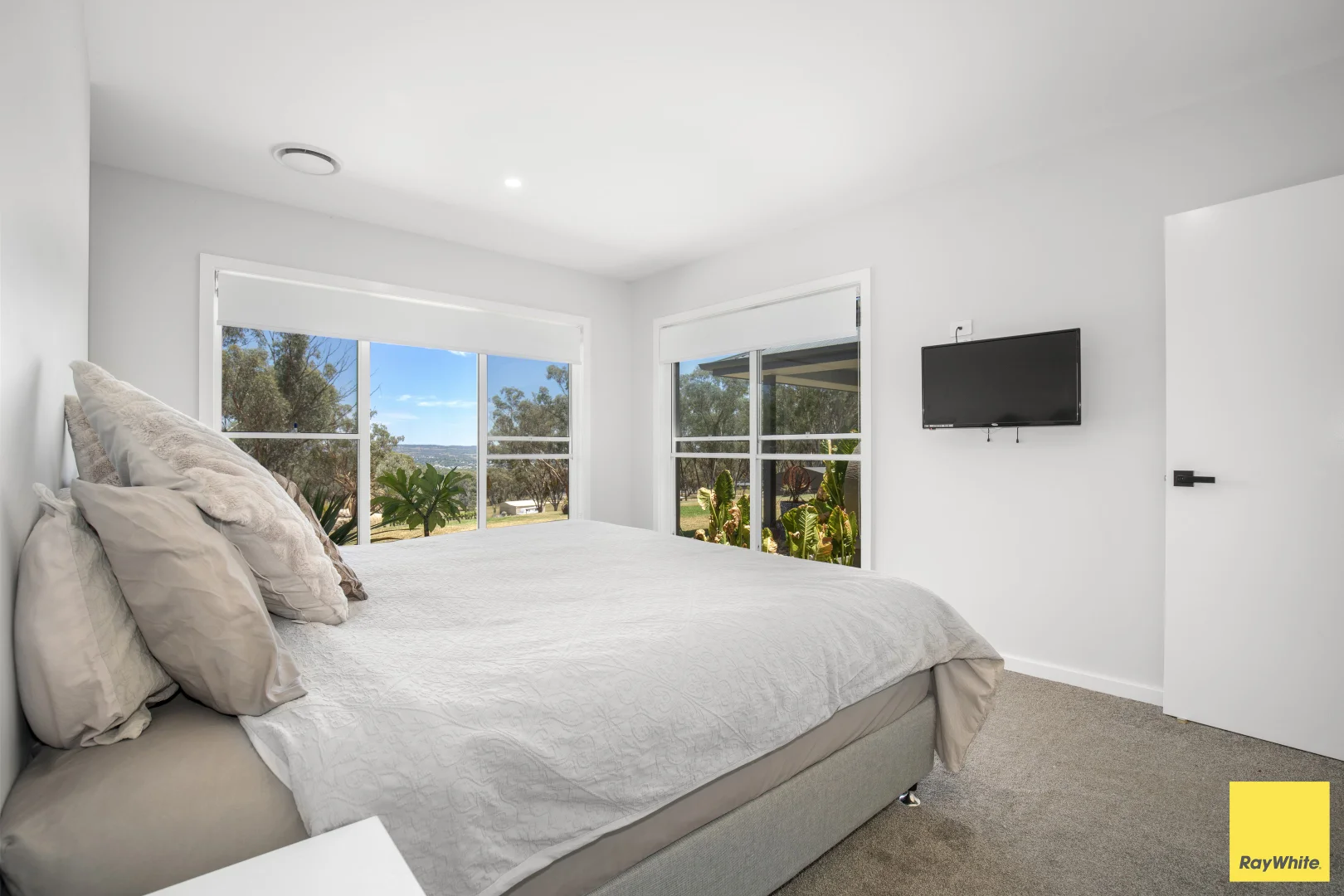 Additional image 6 of 5 Sylvan Drive, Inverell NSW 2360