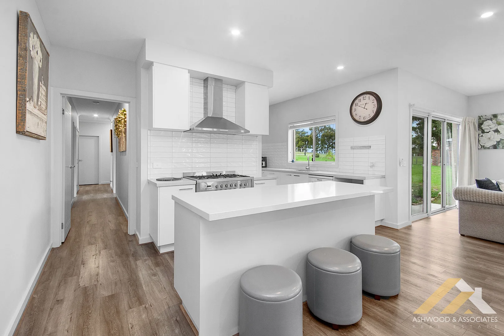 Additional image 2 of 3A Di Palma Terrace, Ellaswood VIC 3875