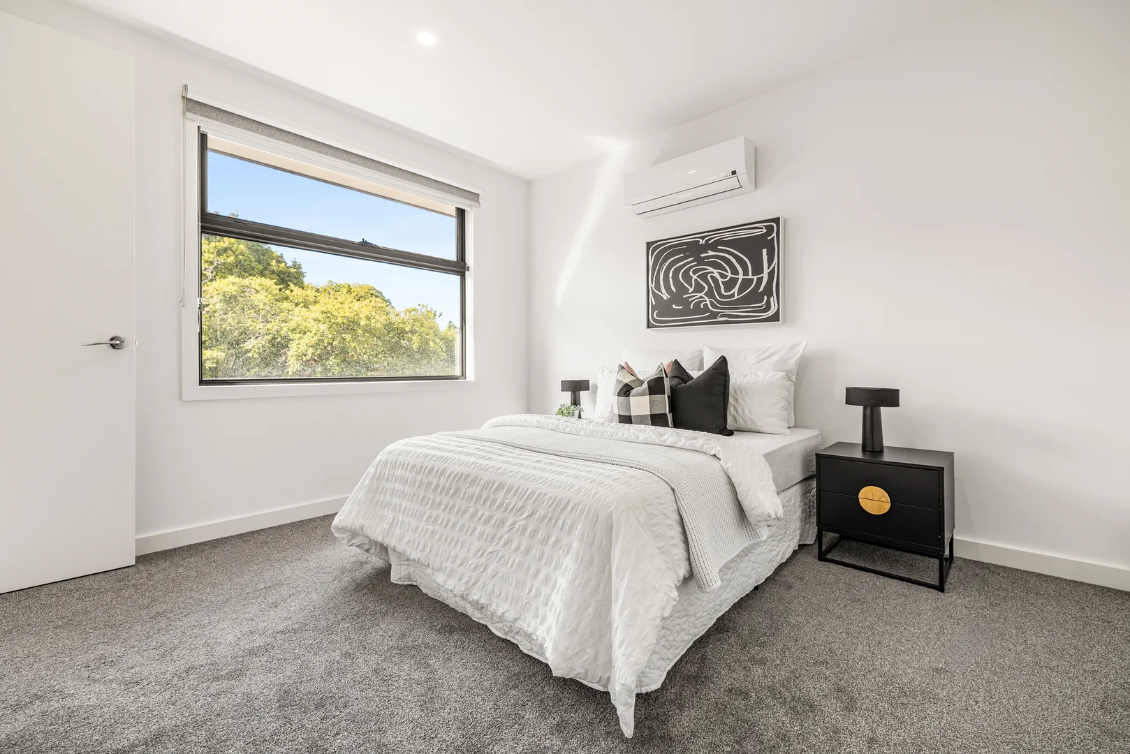 Additional image 8 of 2/2 Yangoora Court, Mount Waverley VIC 3149