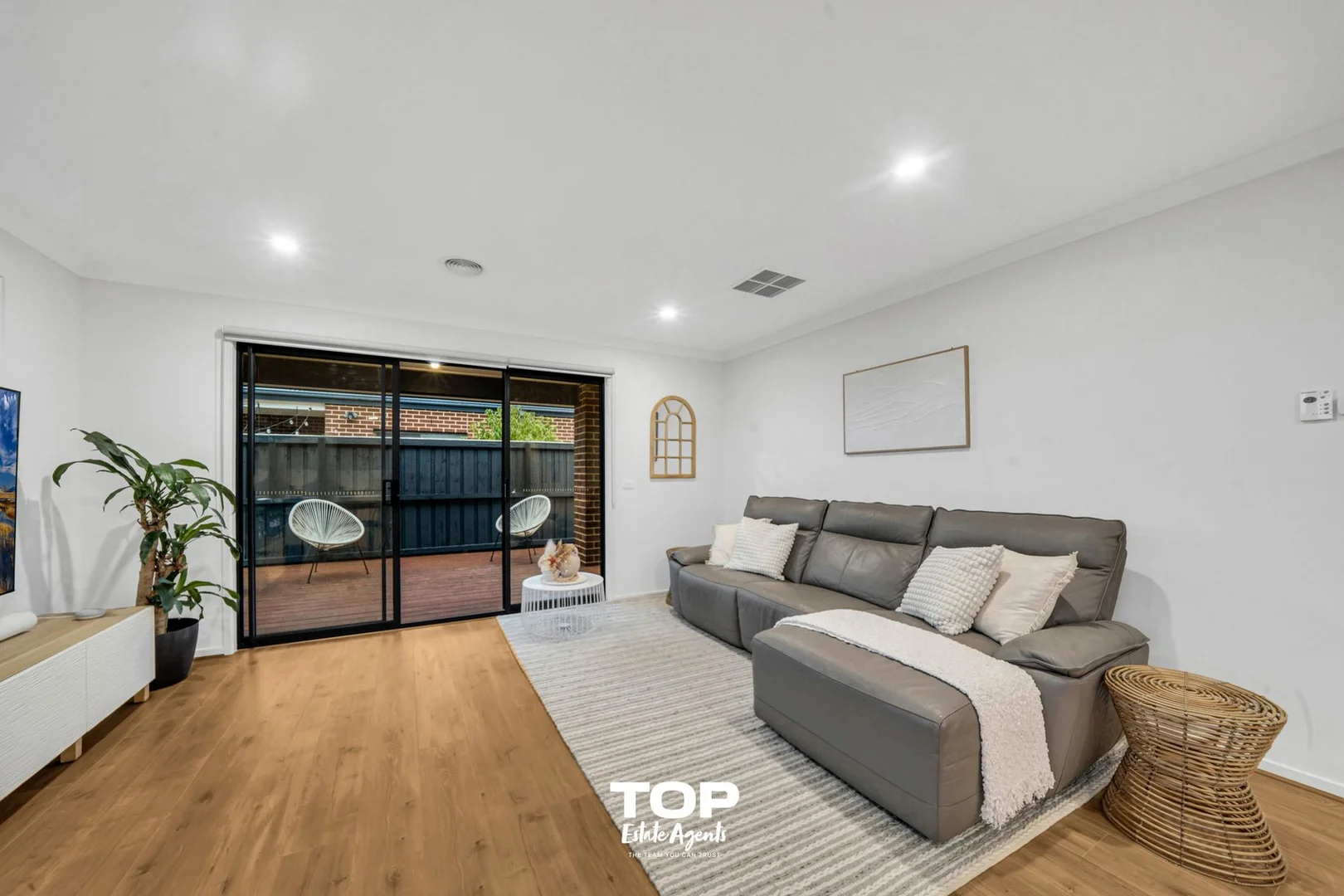 Additional image 14 of 112 Manton Road, Clyde North VIC 3978