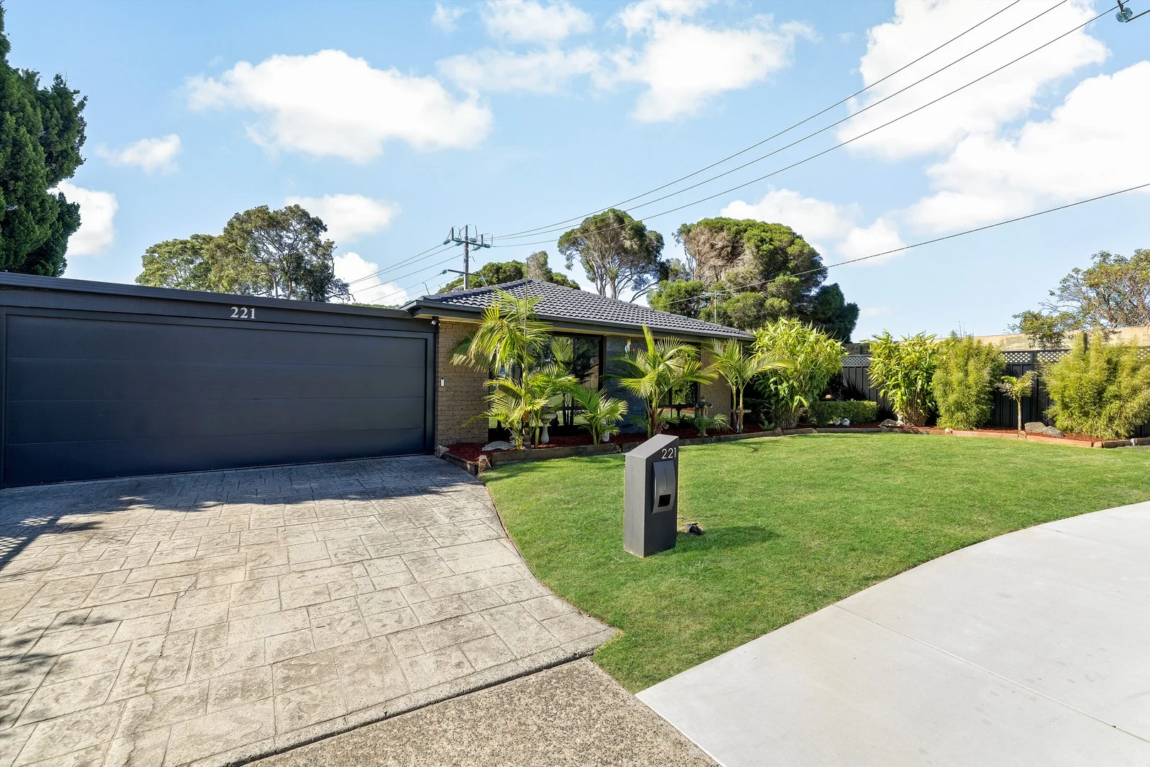 221 Mcleod Road, Patterson Lakes VIC 3197