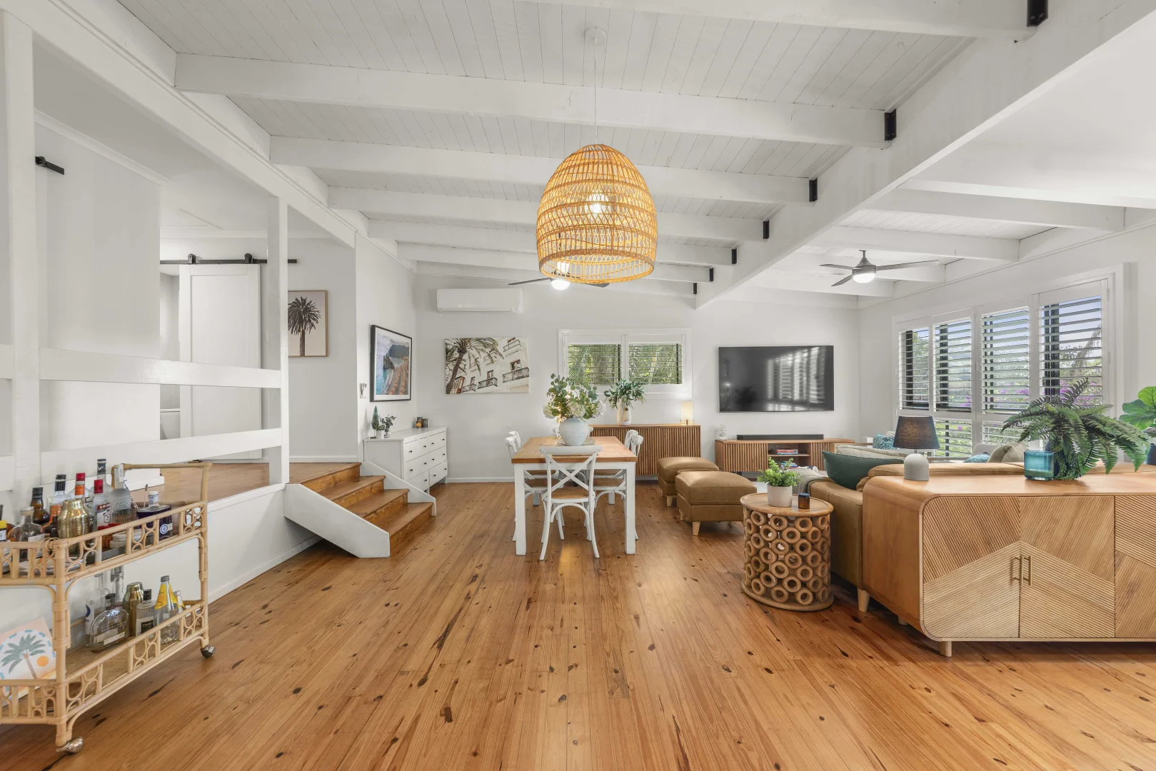 Additional image 10 of 129 K P Mcgrath Drive, Elanora QLD 4221