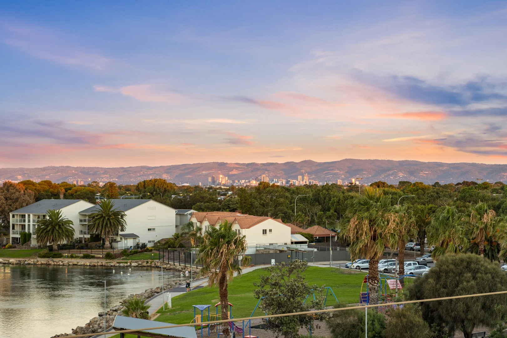 Additional image 36 of 25 Military Road, Tennyson SA 5022