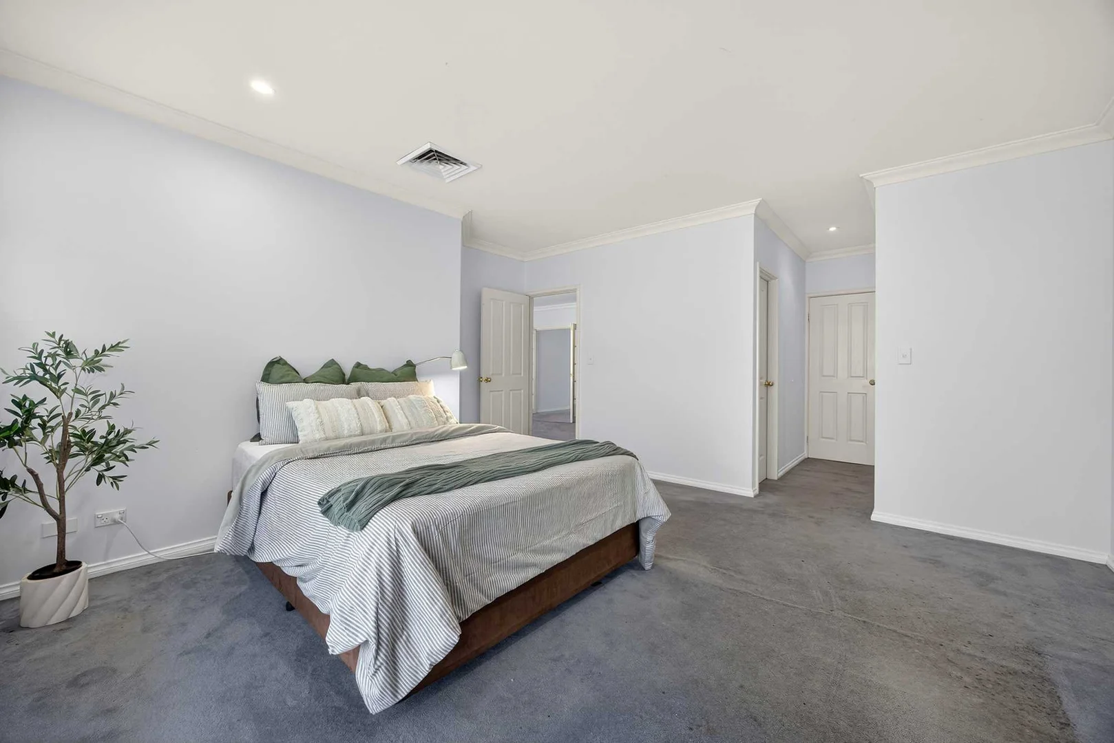 Additional image 22 of 35 McCallum Crescent, Ardross WA 6153