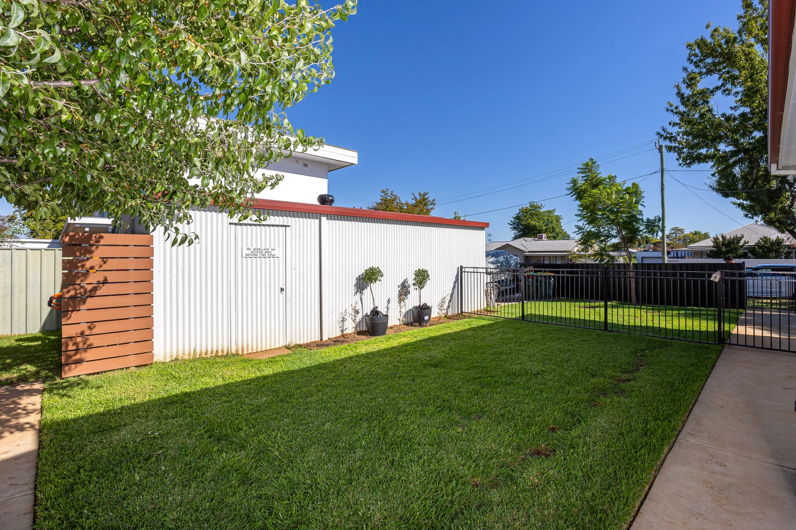 Additional image 12 of 2 Charleville Road, Turvey Park NSW 2650