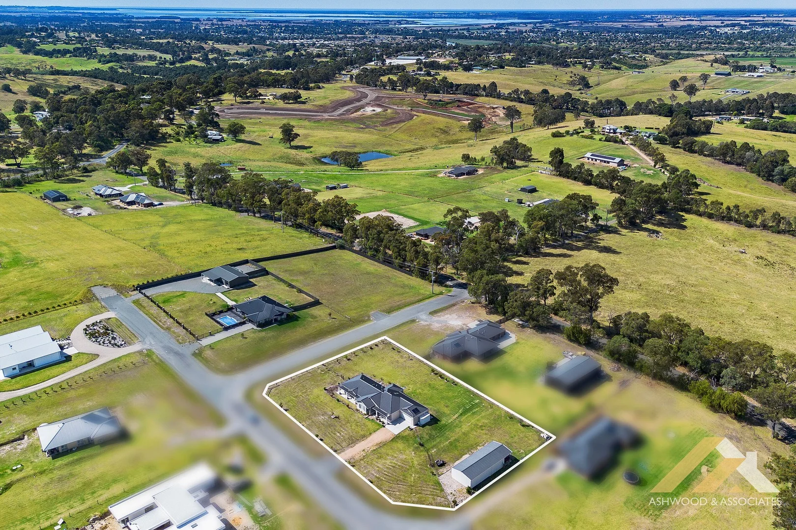 Additional image 28 of 3A Di Palma Terrace, Ellaswood VIC 3875