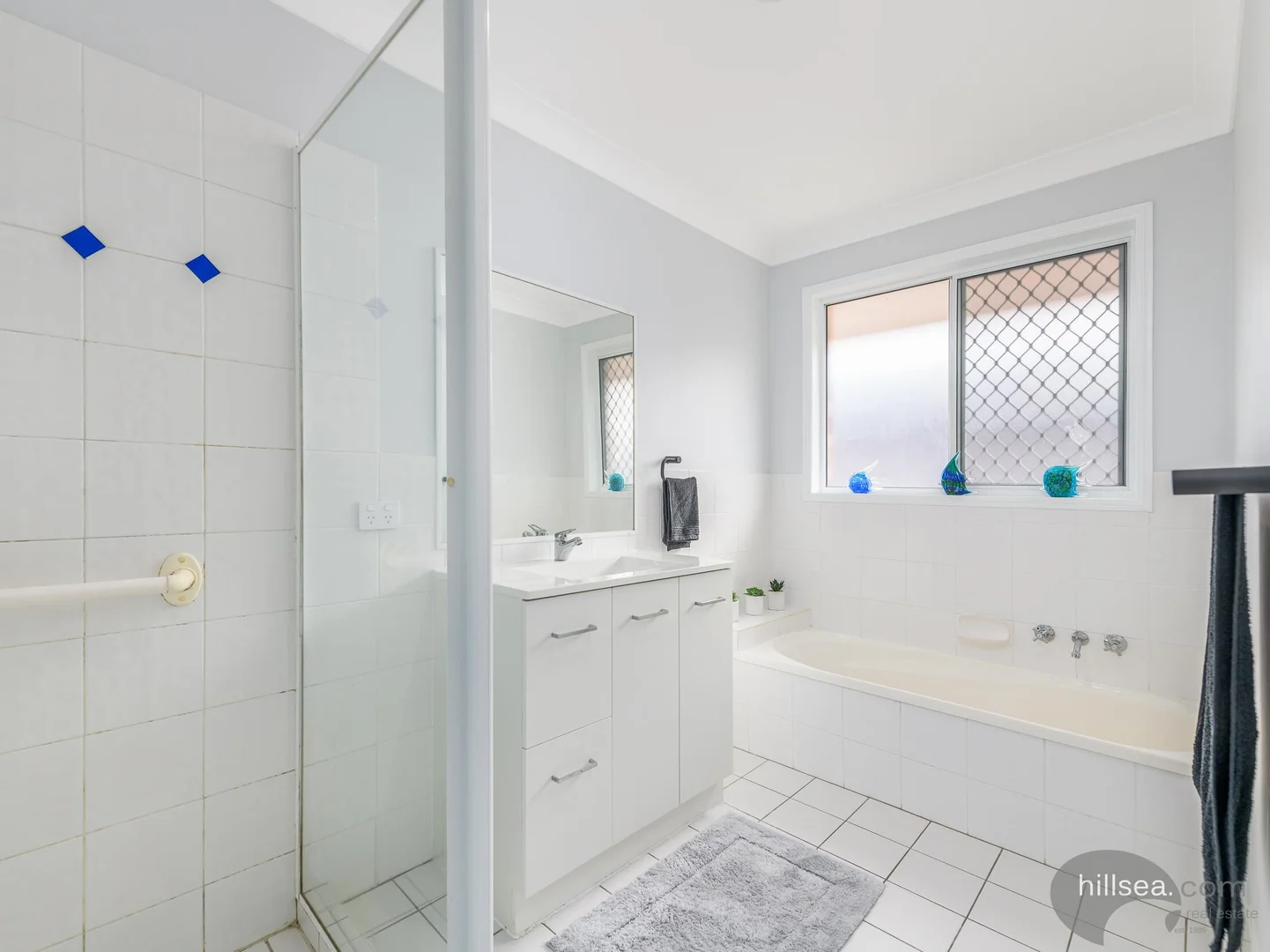 Additional image 9 of 1/9 Riccarton Place, Labrador QLD 4215