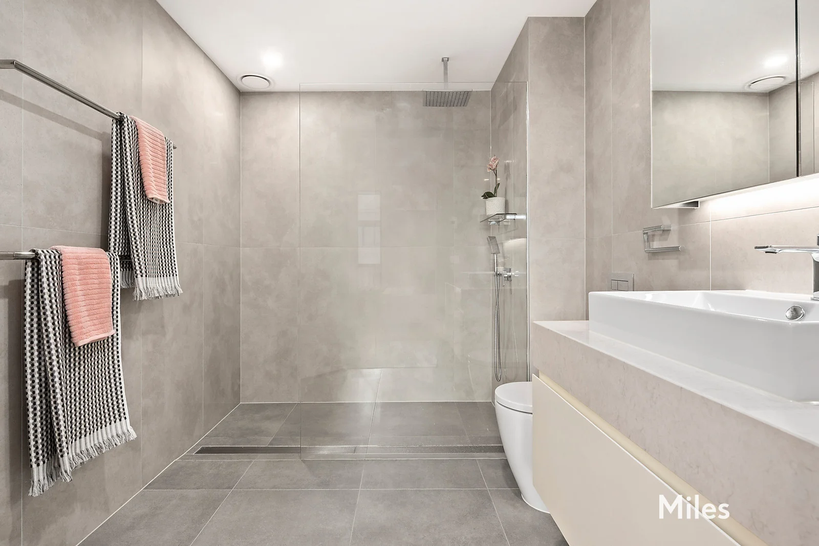Additional image 7 of 207b/173 The Boulevard, Ivanhoe East VIC 3079