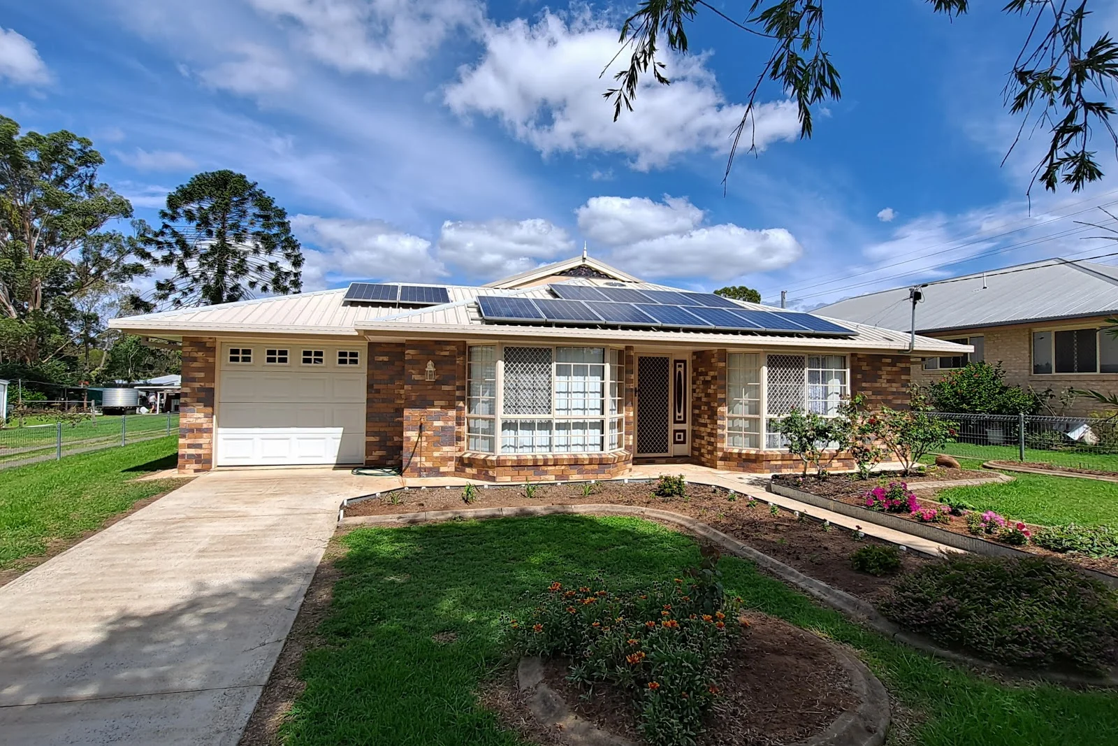 15 James Street, Crows Nest QLD 4355