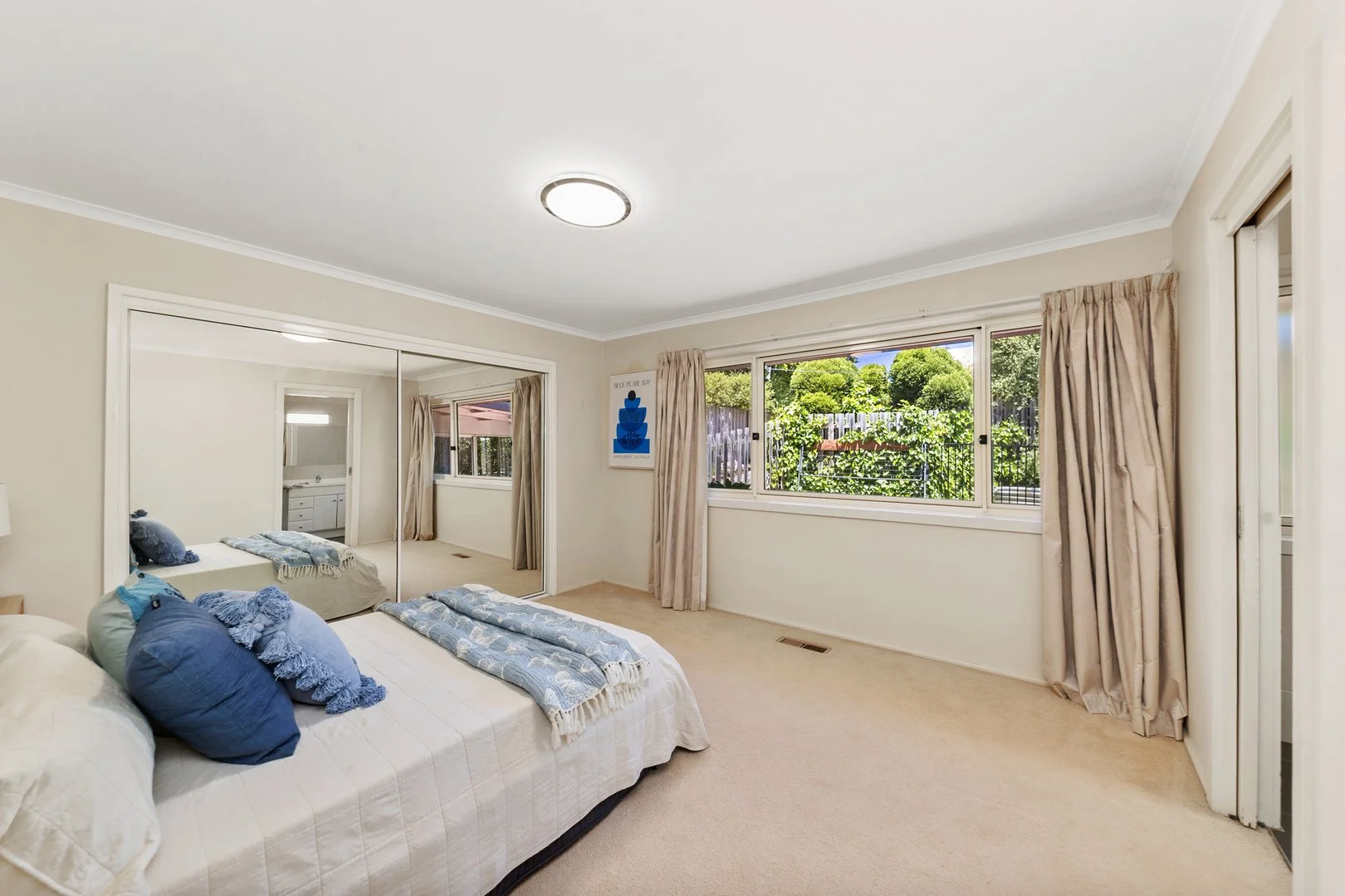 Additional image 13 of 1/51 Belconnen Way, Weetangera ACT 2614