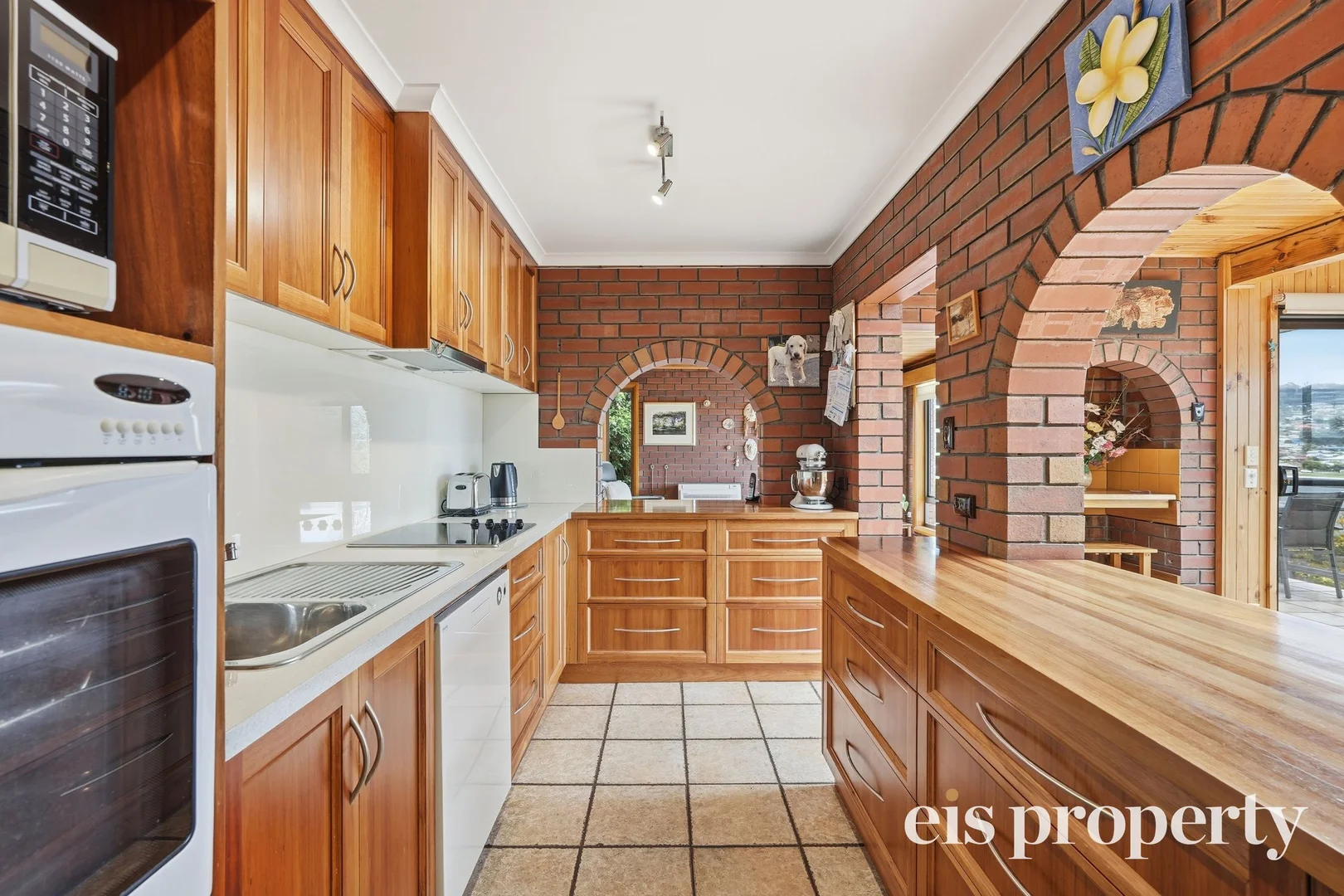 Additional image 8 of 38 Flowerpot Crescent, Blackmans Bay TAS 7052