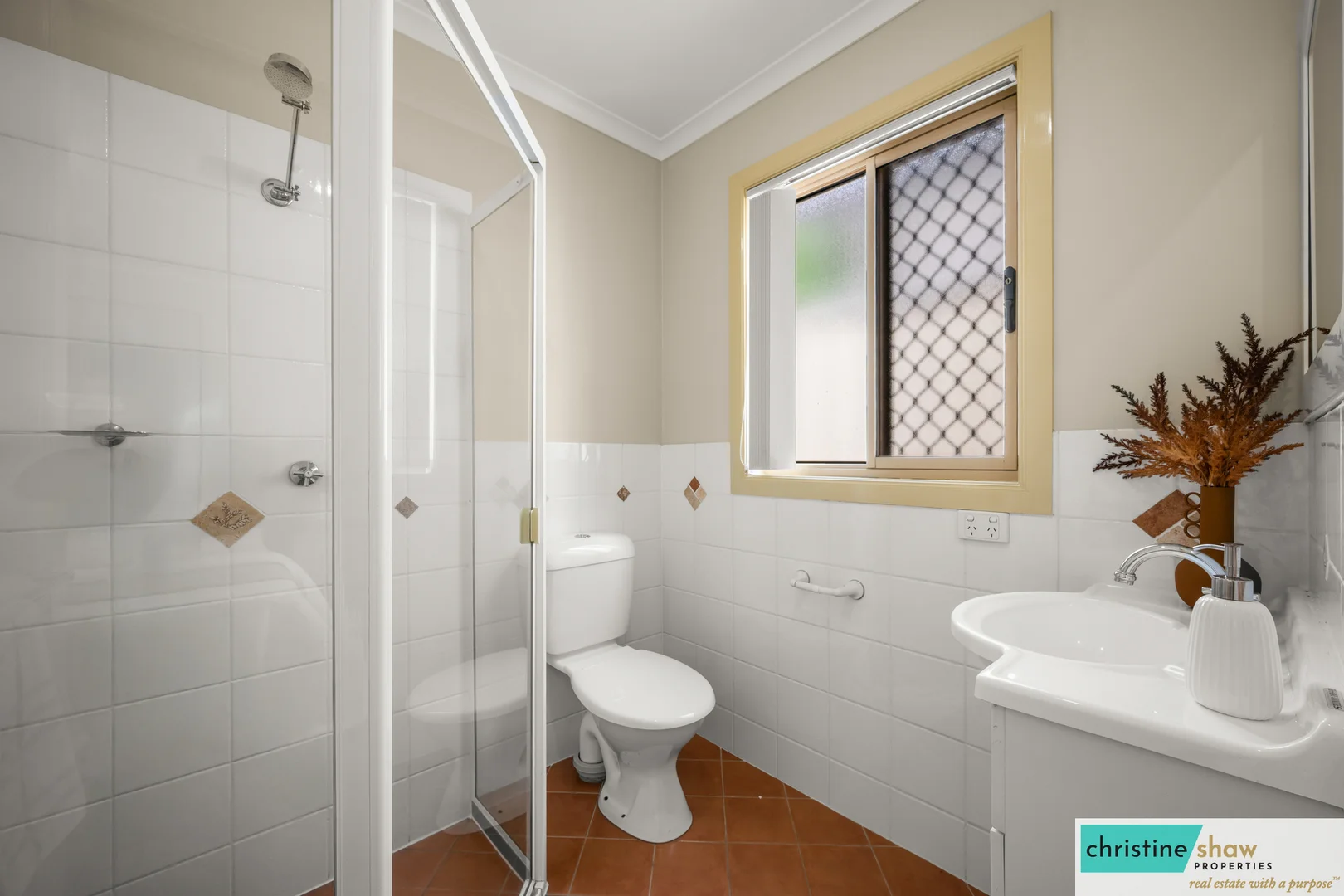 Additional image 16 of 3 Colverwell Crescent, Jerrabomberra NSW 2619