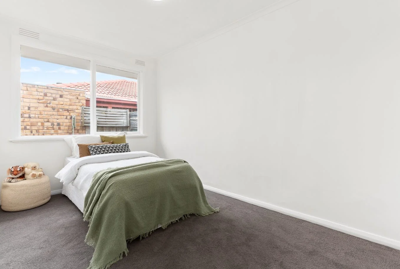 Additional image 7 of 2/13 Burns Avenue, Clayton South VIC 3169