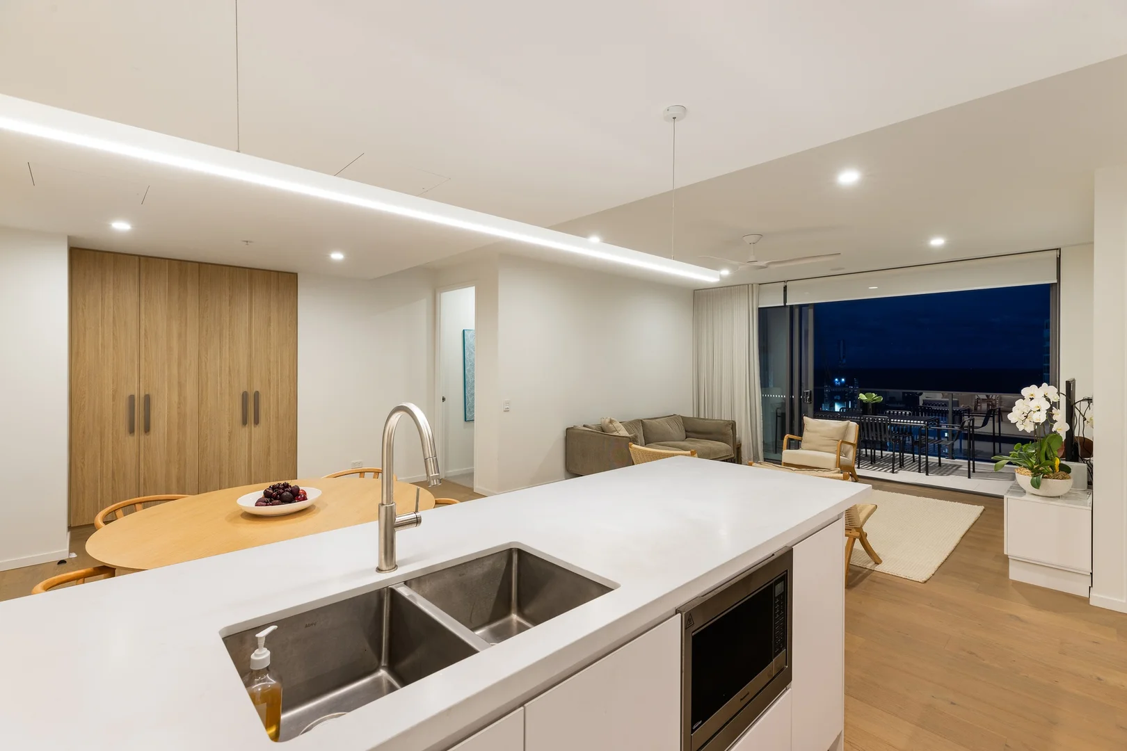 Additional image 12 of 204/25 Woodroffe Avenue, Main Beach QLD 4217