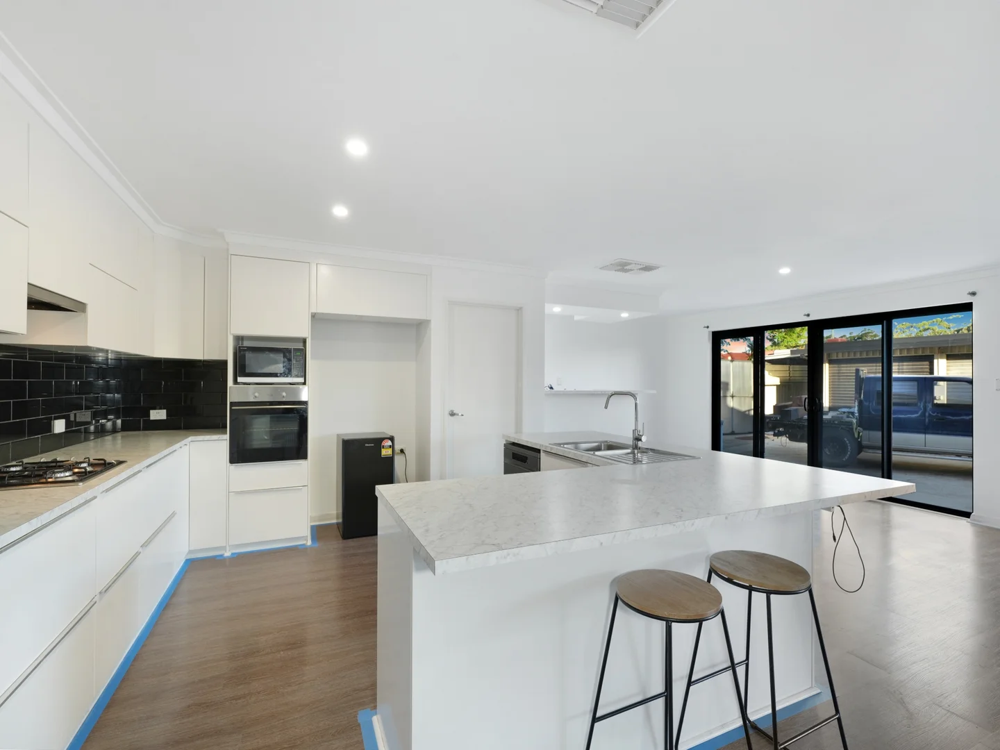 Additional image 16 of 17 Faraday Street, Camillo WA 6111