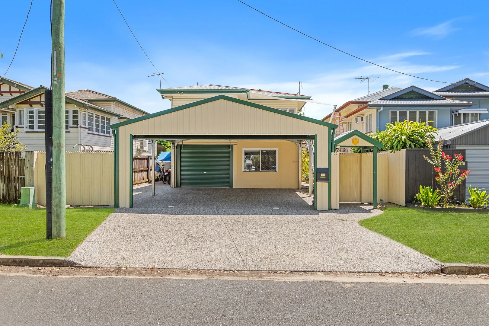 11 Boland Street, Westcourt QLD 4870