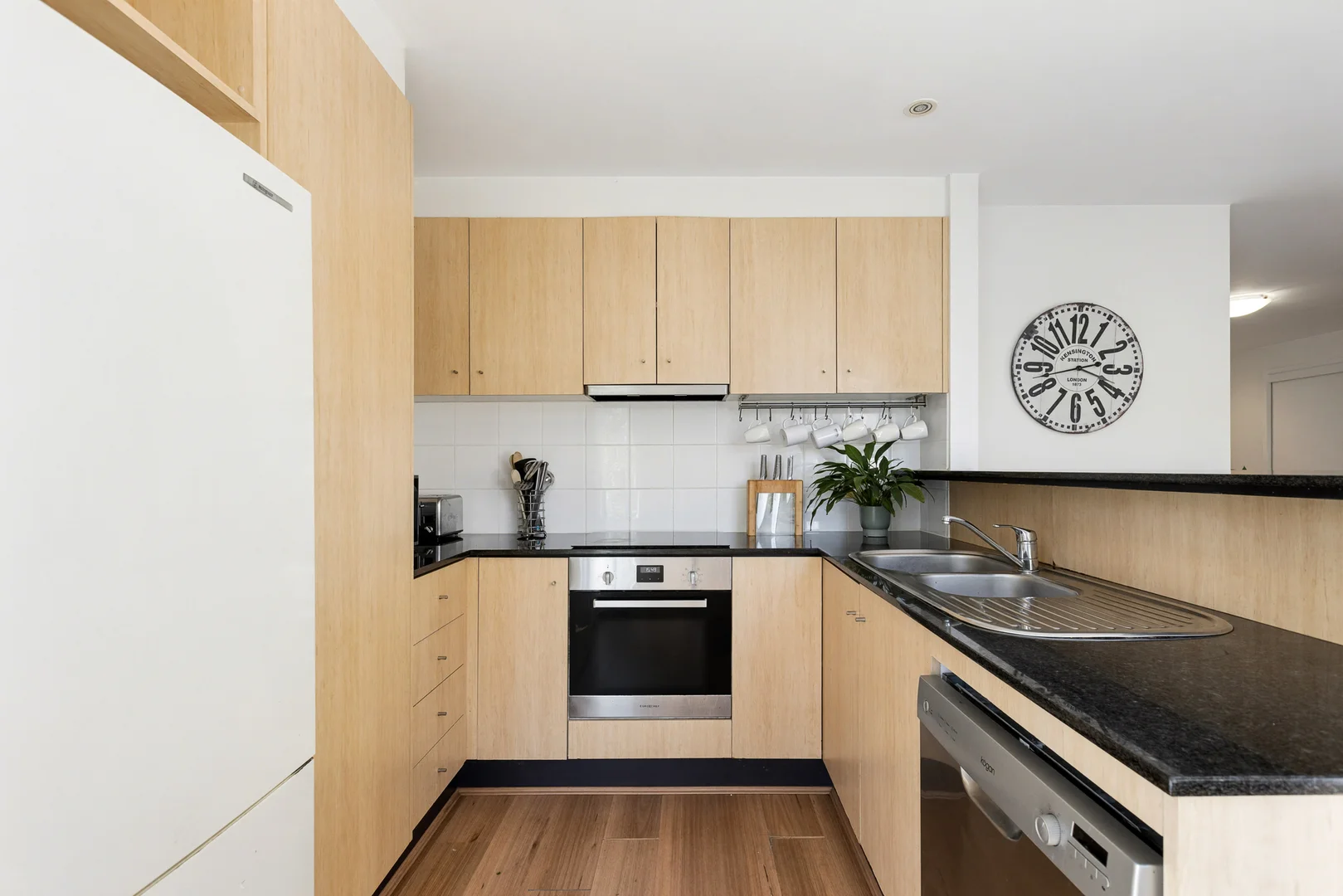 Additional image 4 of 8/219 Dandenong Road, Prahran VIC 3181