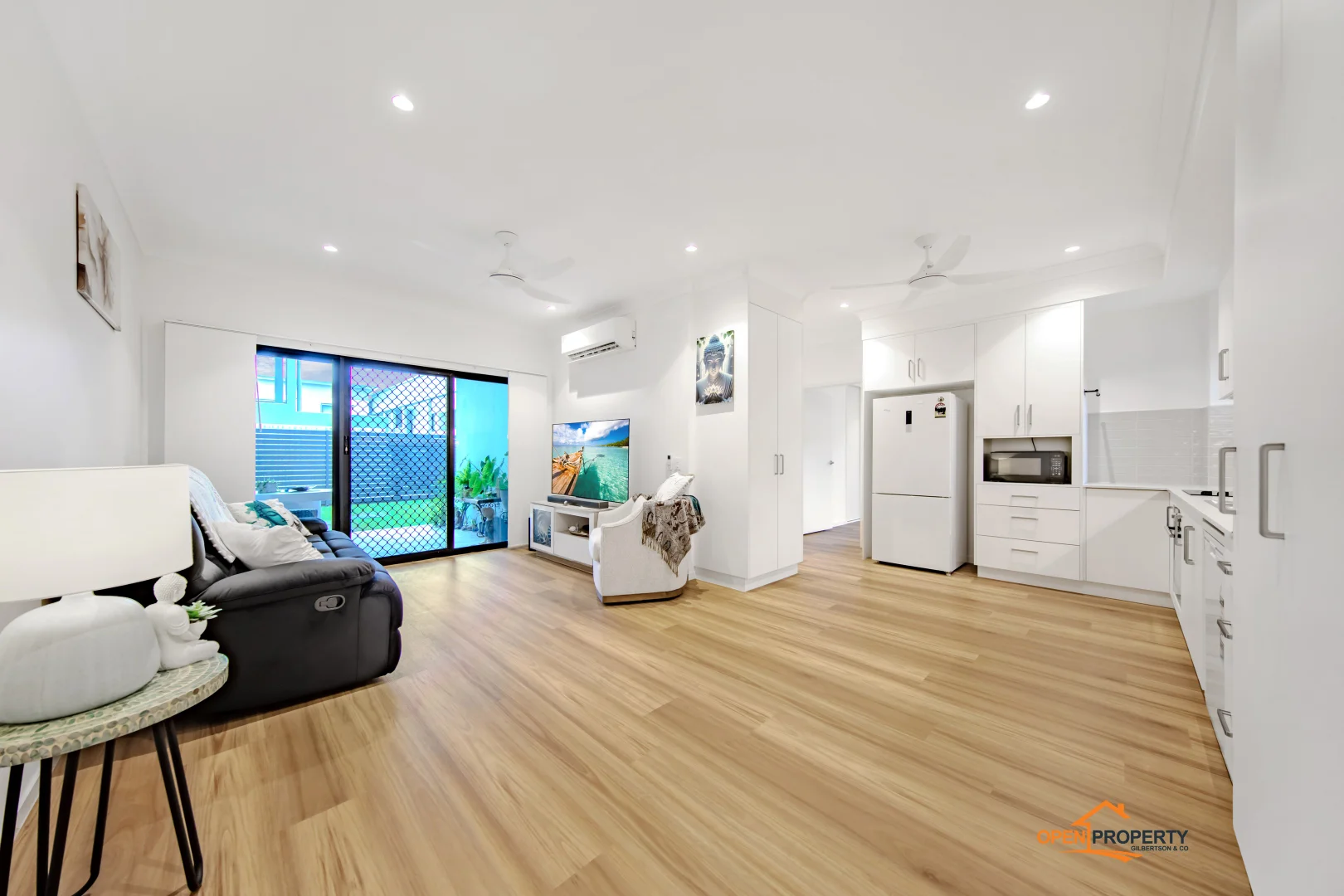 Additional image 2 of Unit 1/80-86 River Ave, Mighell QLD 4860