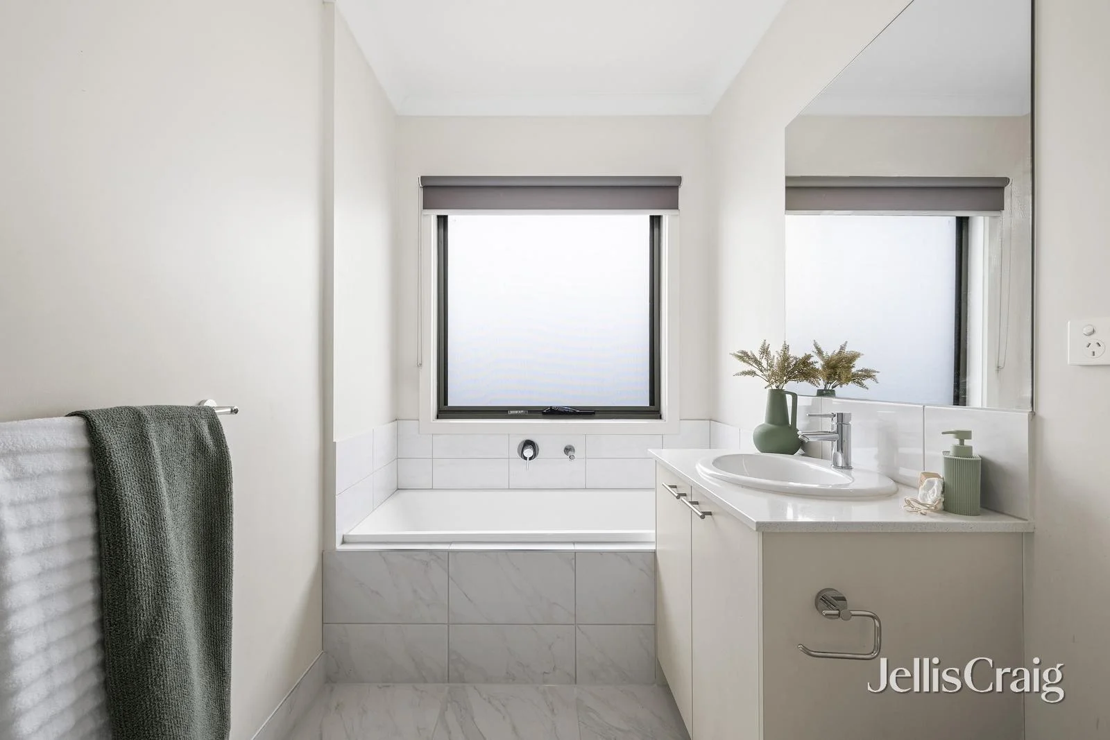 Additional image 10 of 6 English Close, Mooroolbark VIC 3138