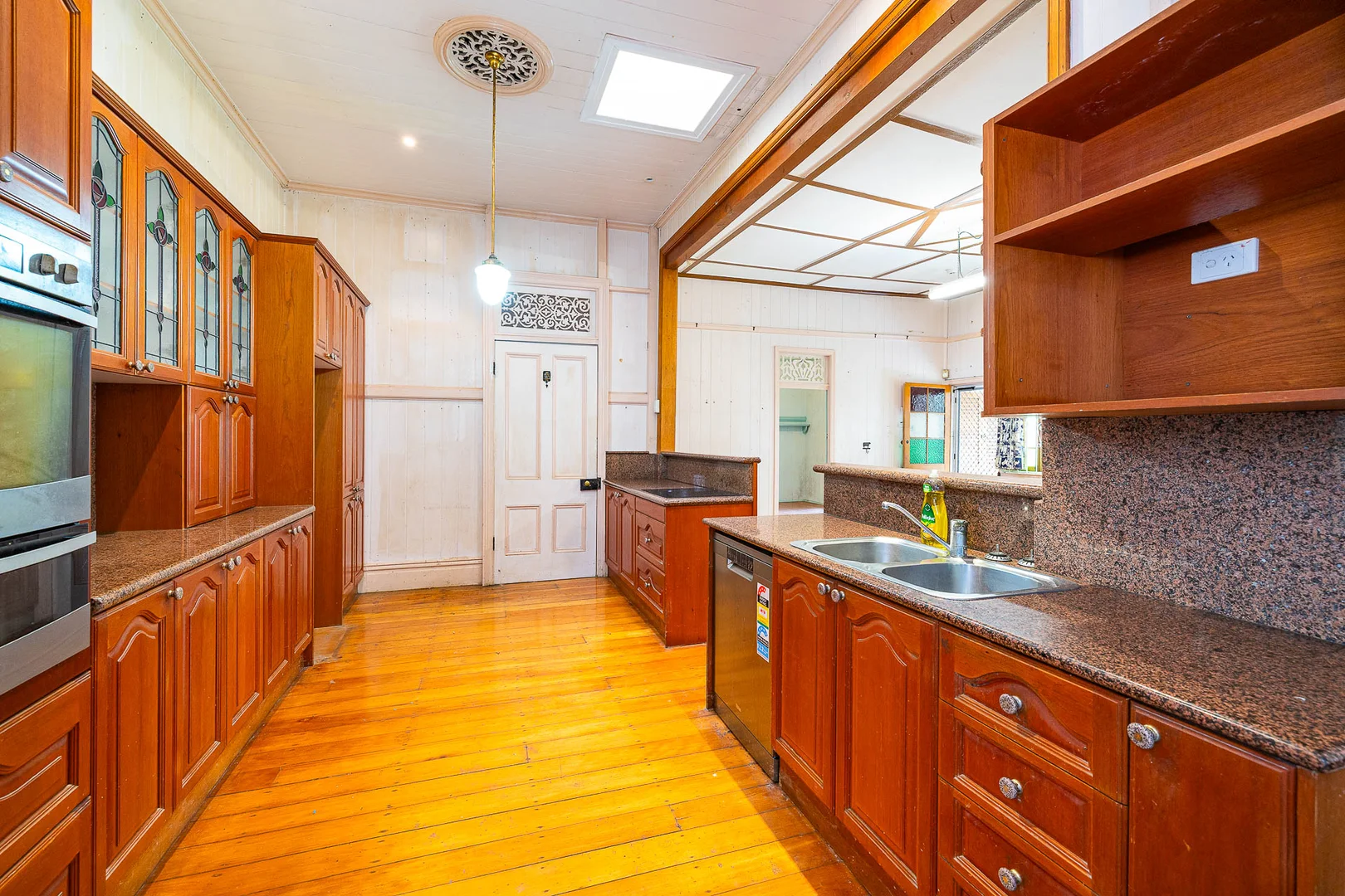 Additional image 7 of 68 Arnold Street, Holland Park QLD 4121