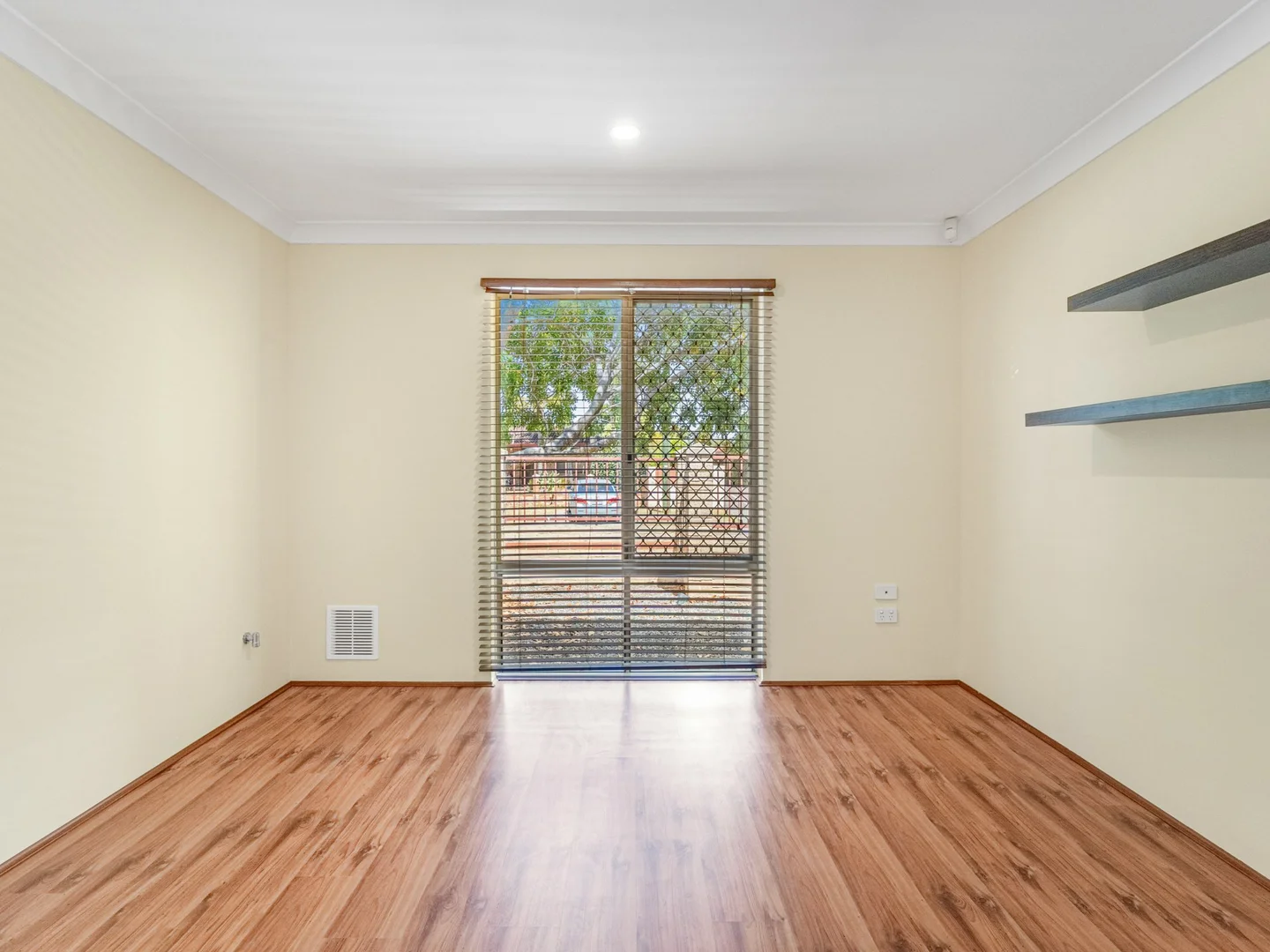 Additional image 5 of 6/12 Arthur Street, Cannington WA 6107