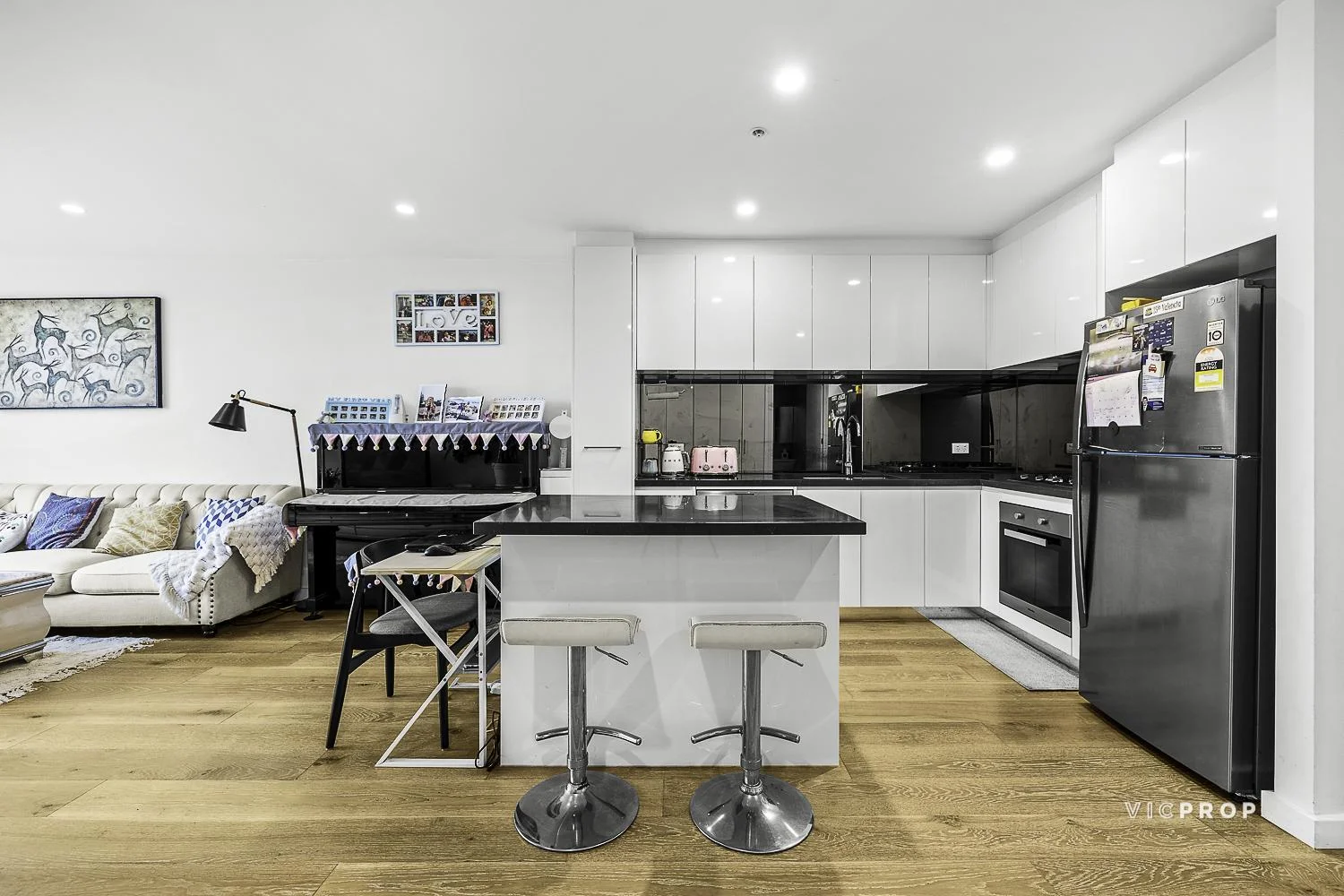 Additional image 2 of 305/88 Tram Road, Doncaster VIC 3108
