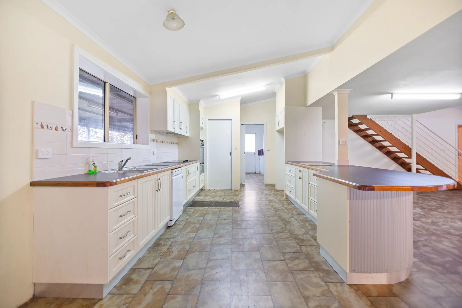 Additional image 4 of 160 Olivers Road, Lucknow VIC 3875