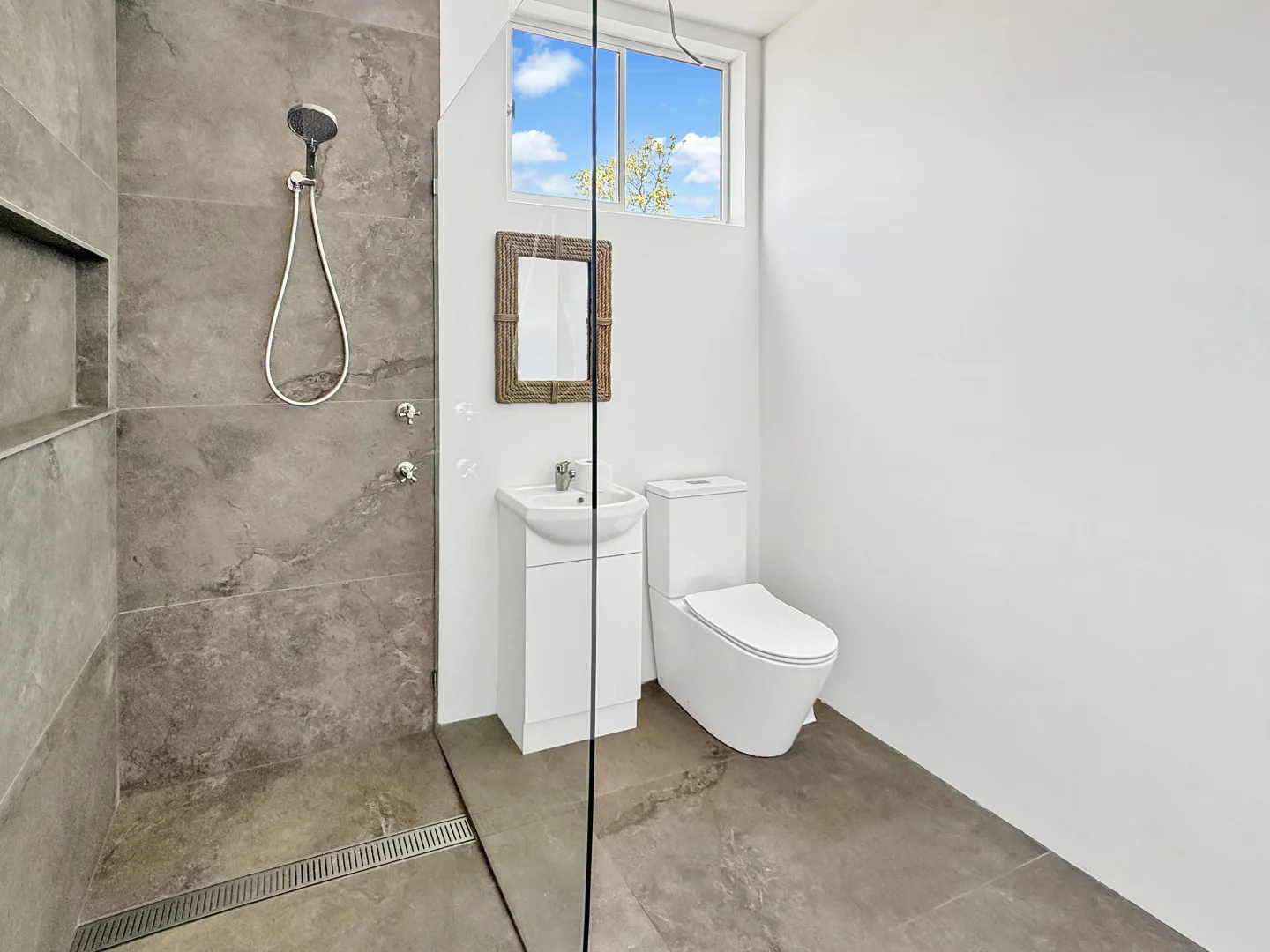 Additional image 8 of 18 Cove Boulevard, North Arm Cove NSW 2324