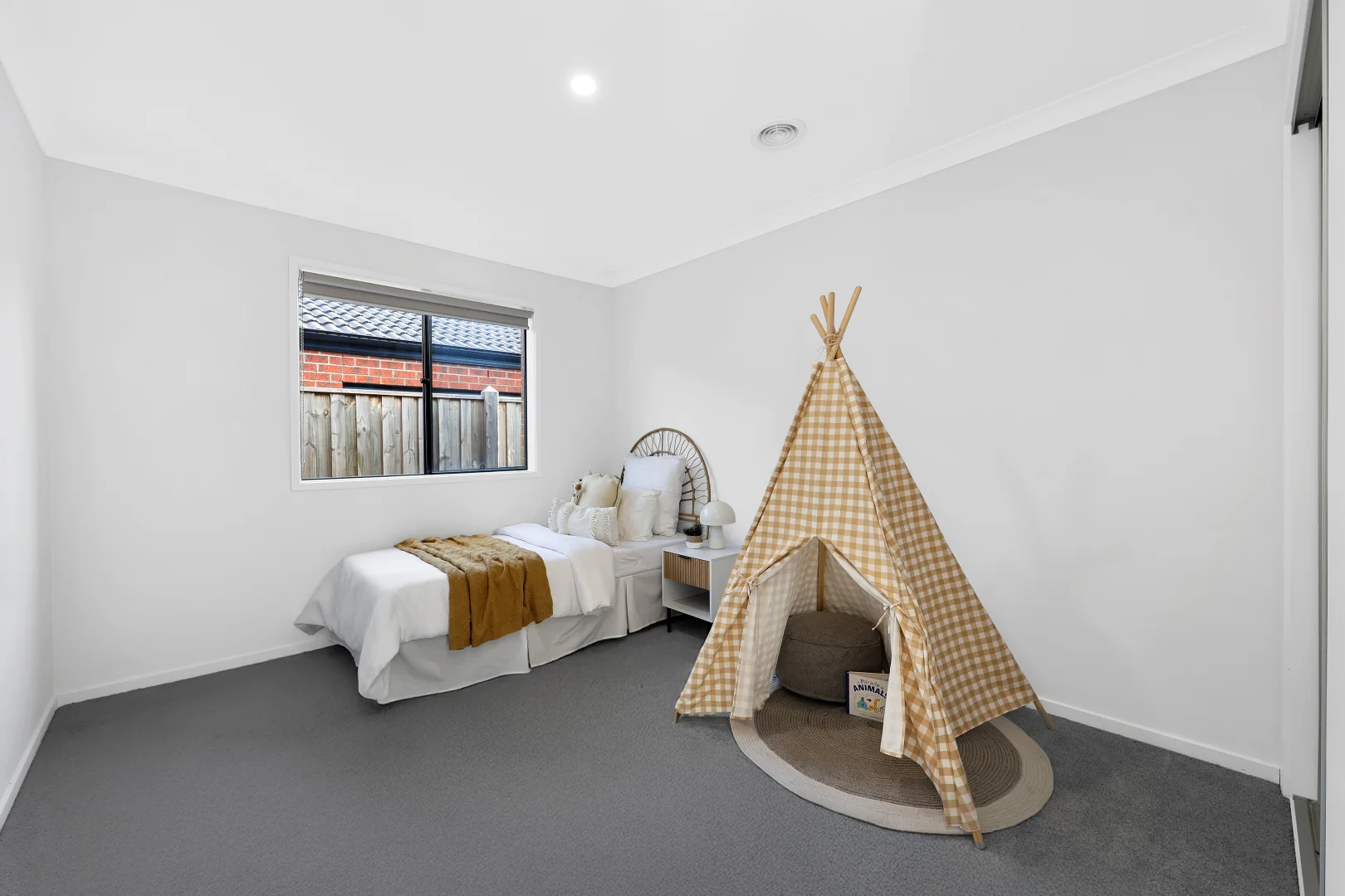 Additional image 10 of 16 Adelaide Cct, Donnybrook VIC 3064