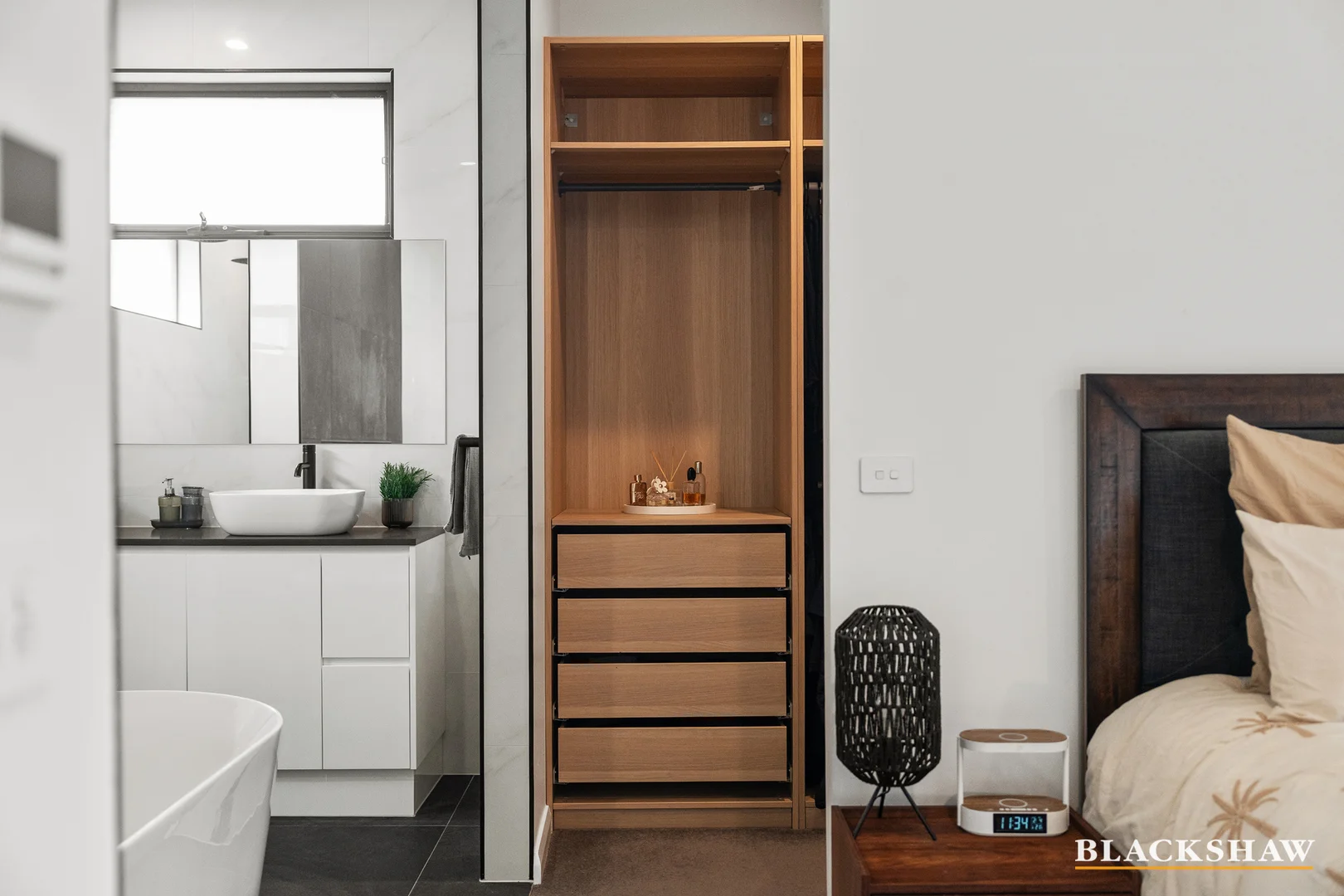 Additional image 24 of 6 Green Avenue, Gunning NSW 2581