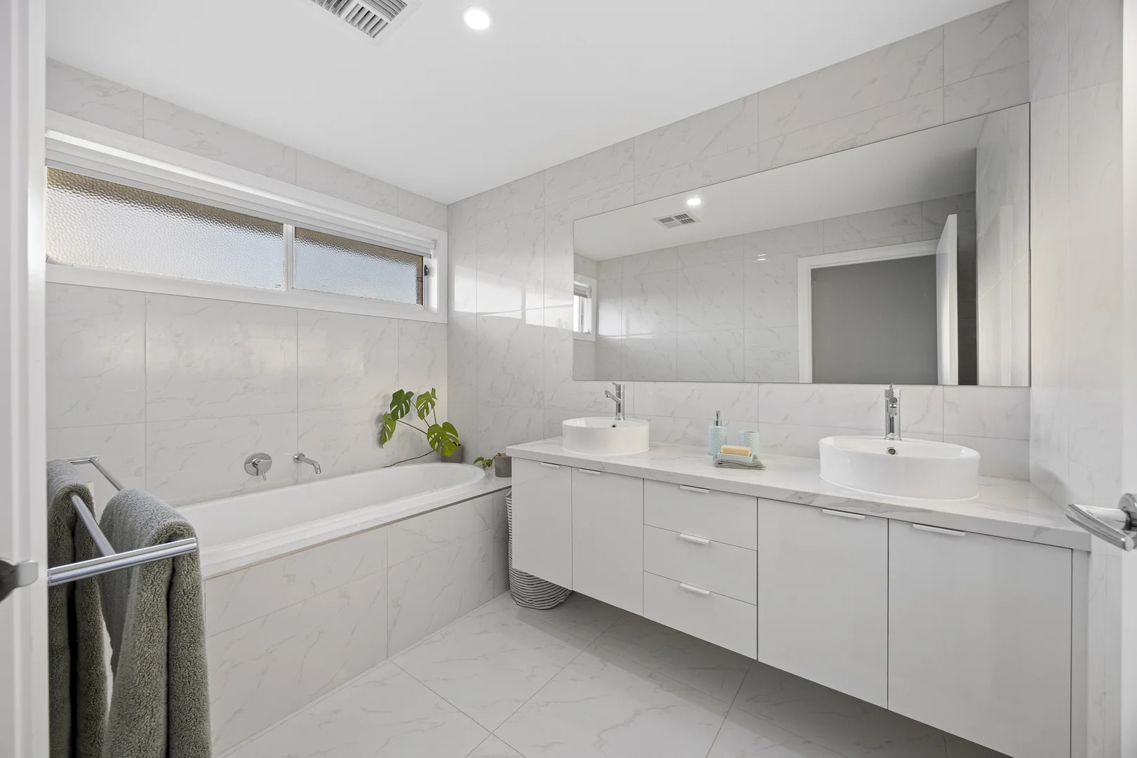 Additional image 22 of 12 Hollioake Drive, Lucas VIC 3350