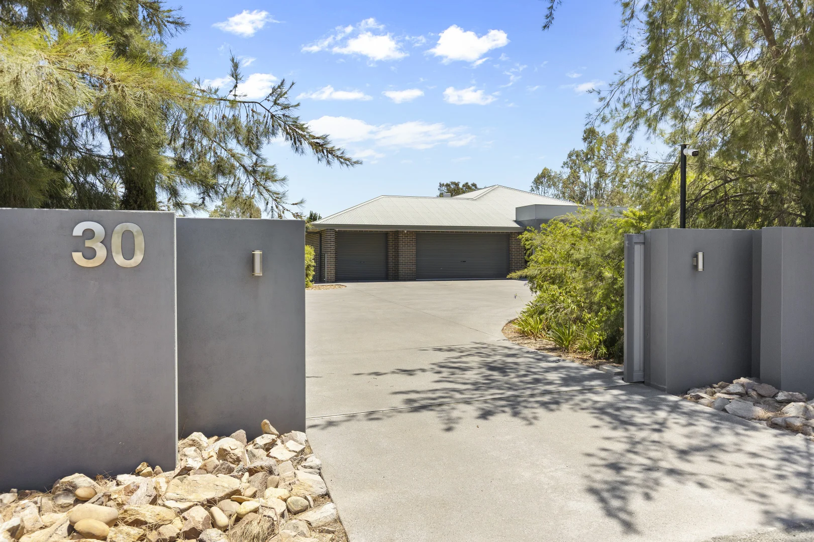 Additional image 2 of 30 Redbank Road, Lake Albert NSW 2650