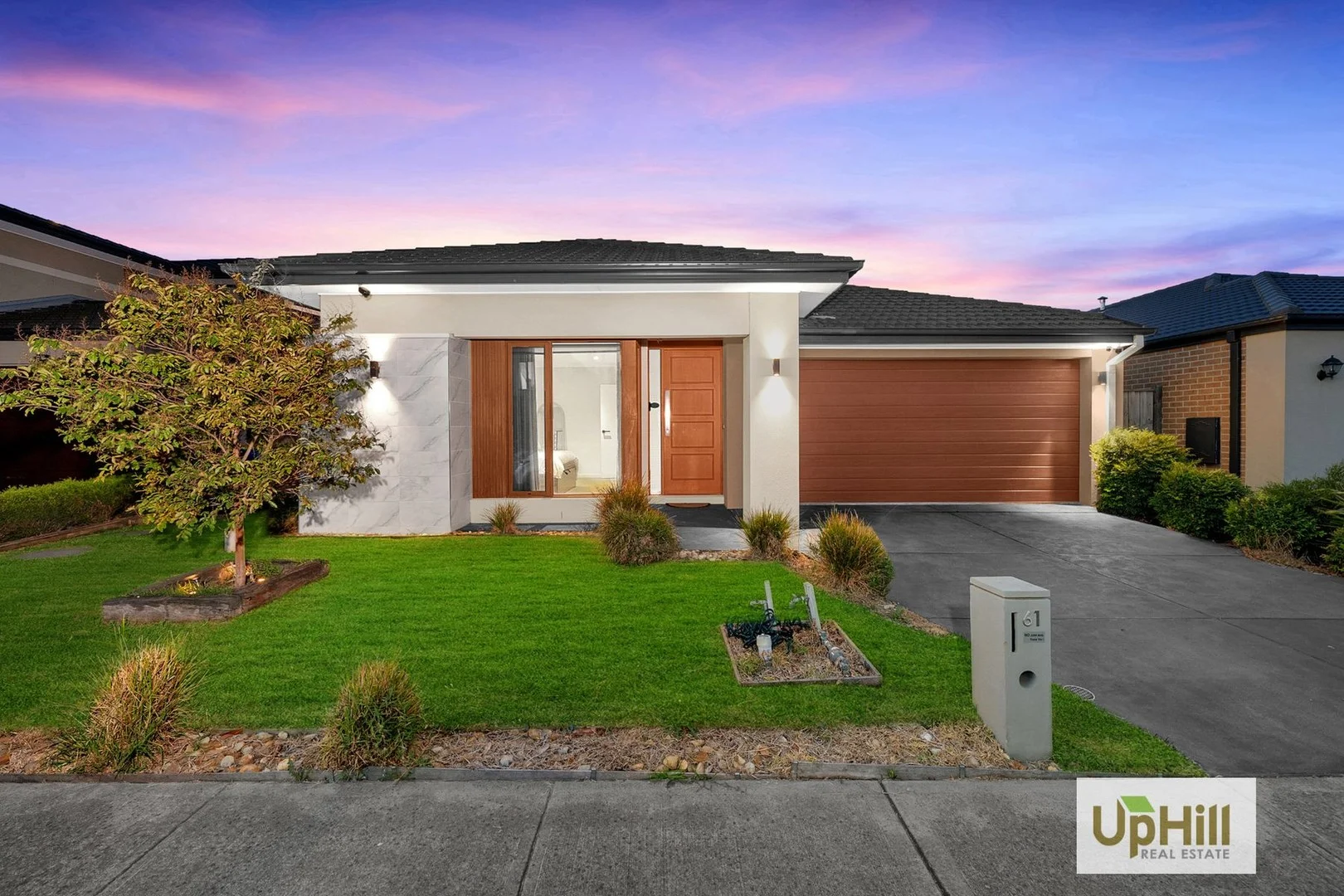 61 Belcam Circuit, Clyde North VIC 3978