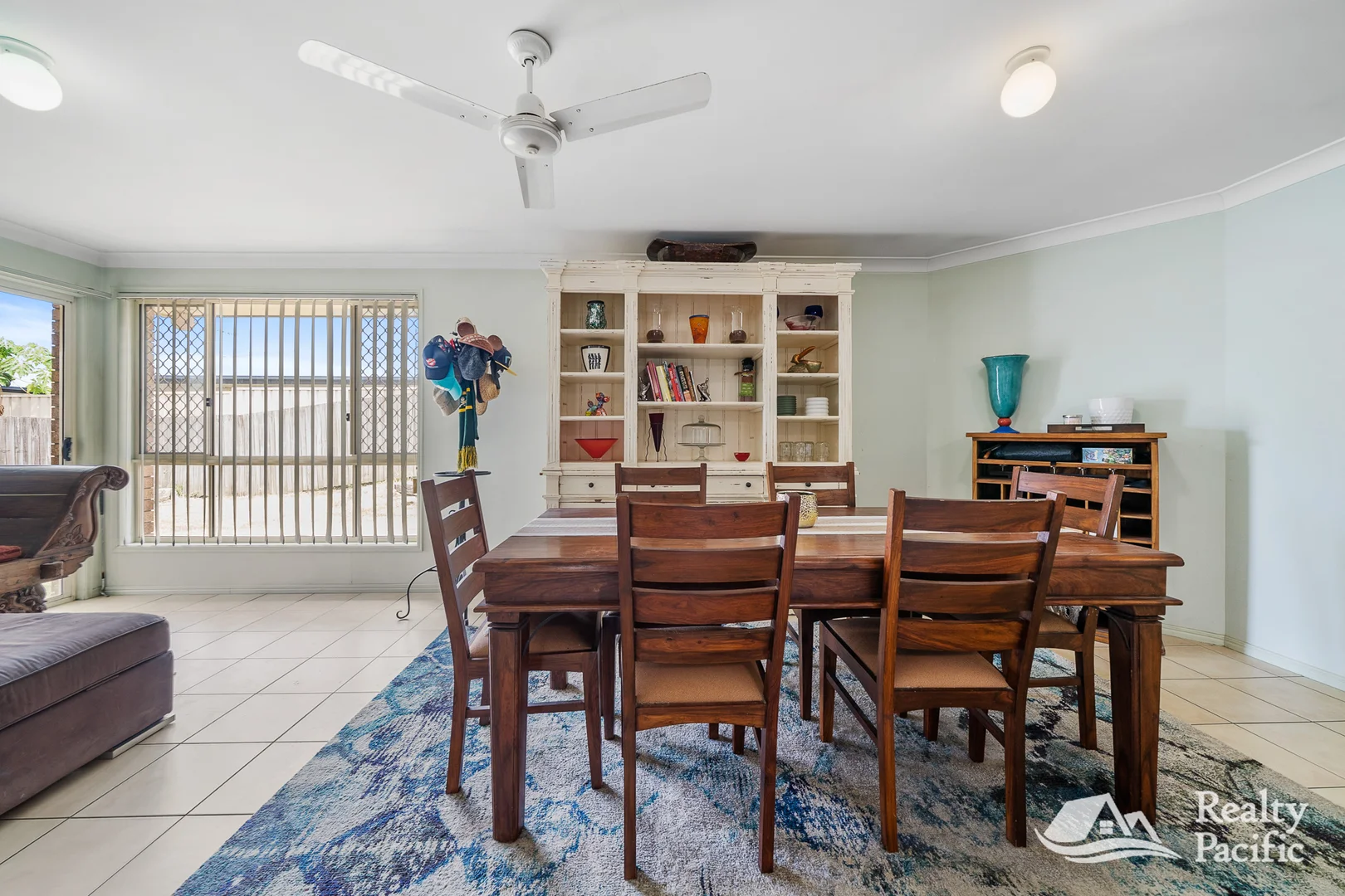 Additional image 3 of 11 Appleton St, Carindale QLD 4152