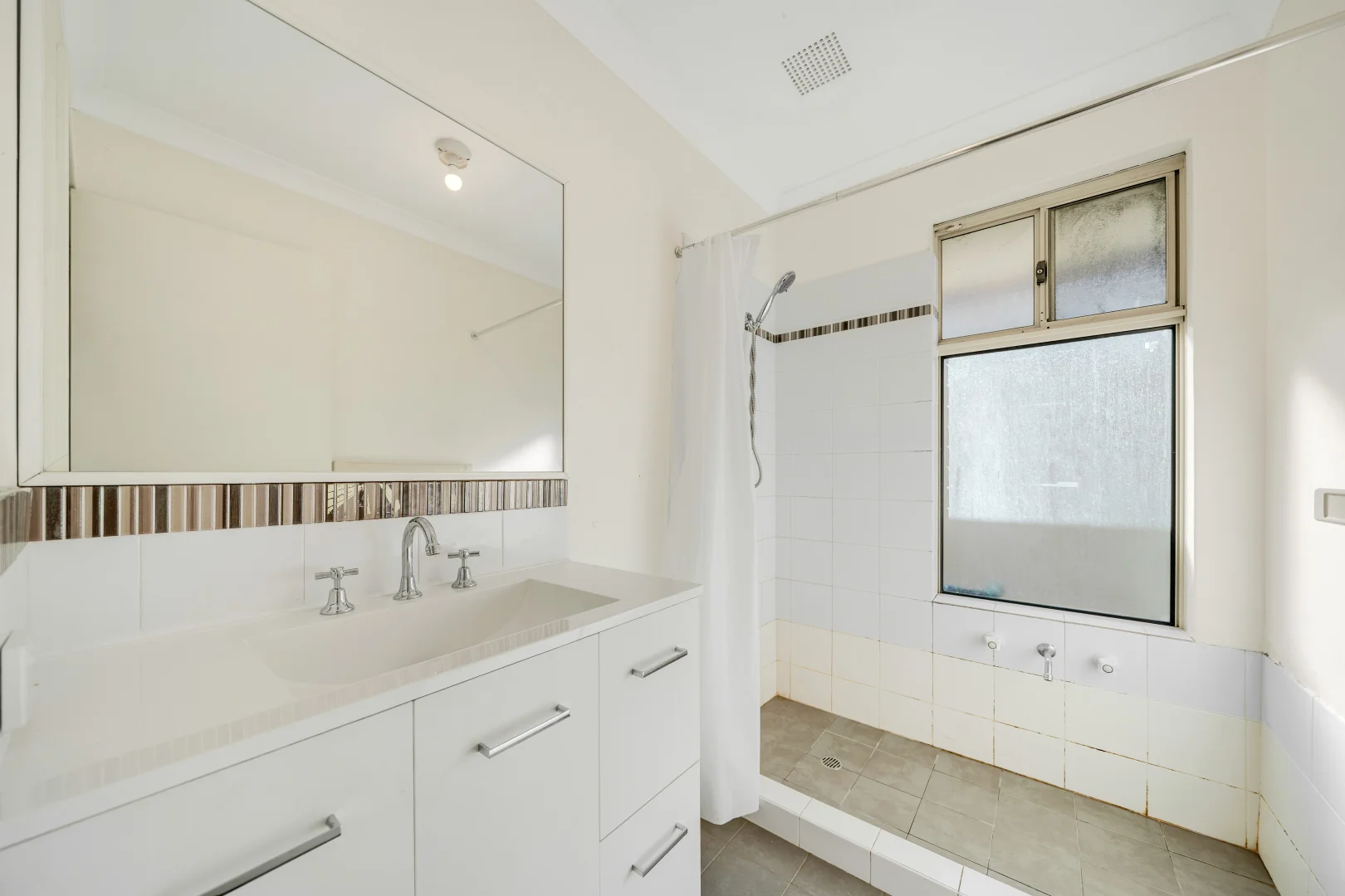 Additional image 12 of 2A Fleming Avenue, Bentley WA 6102