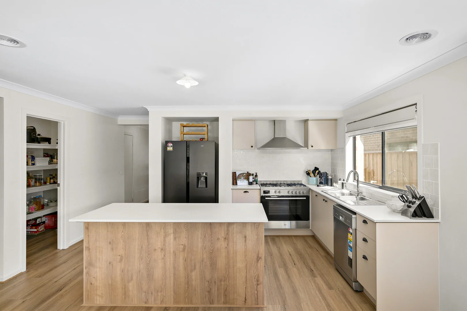 Additional image 5 of 8 Dalgety Street, Mickleham VIC 3064